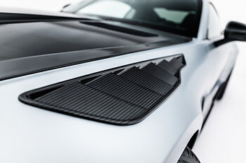 PREPREG CARBON FRONT FENDER SIDE VENTS SUITABLE FOR MERCEDES-AMG GT 63 / 55 / 63 S E PERFORMANCE C192 – MAXTON DESIGN