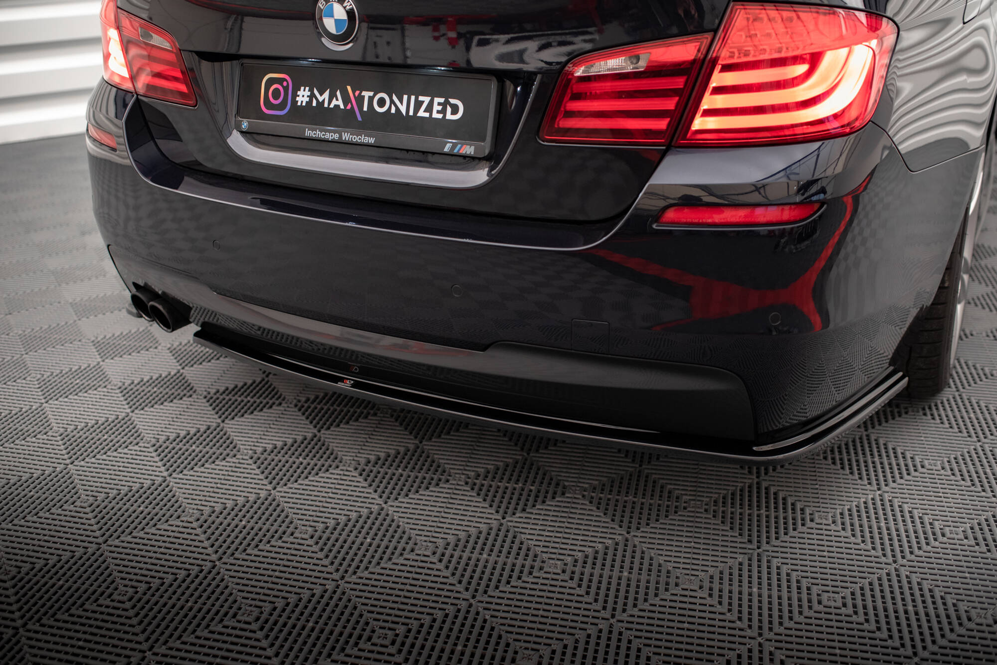 Rear Splitter BMW 5 M-Pack F10 / F11 - 3