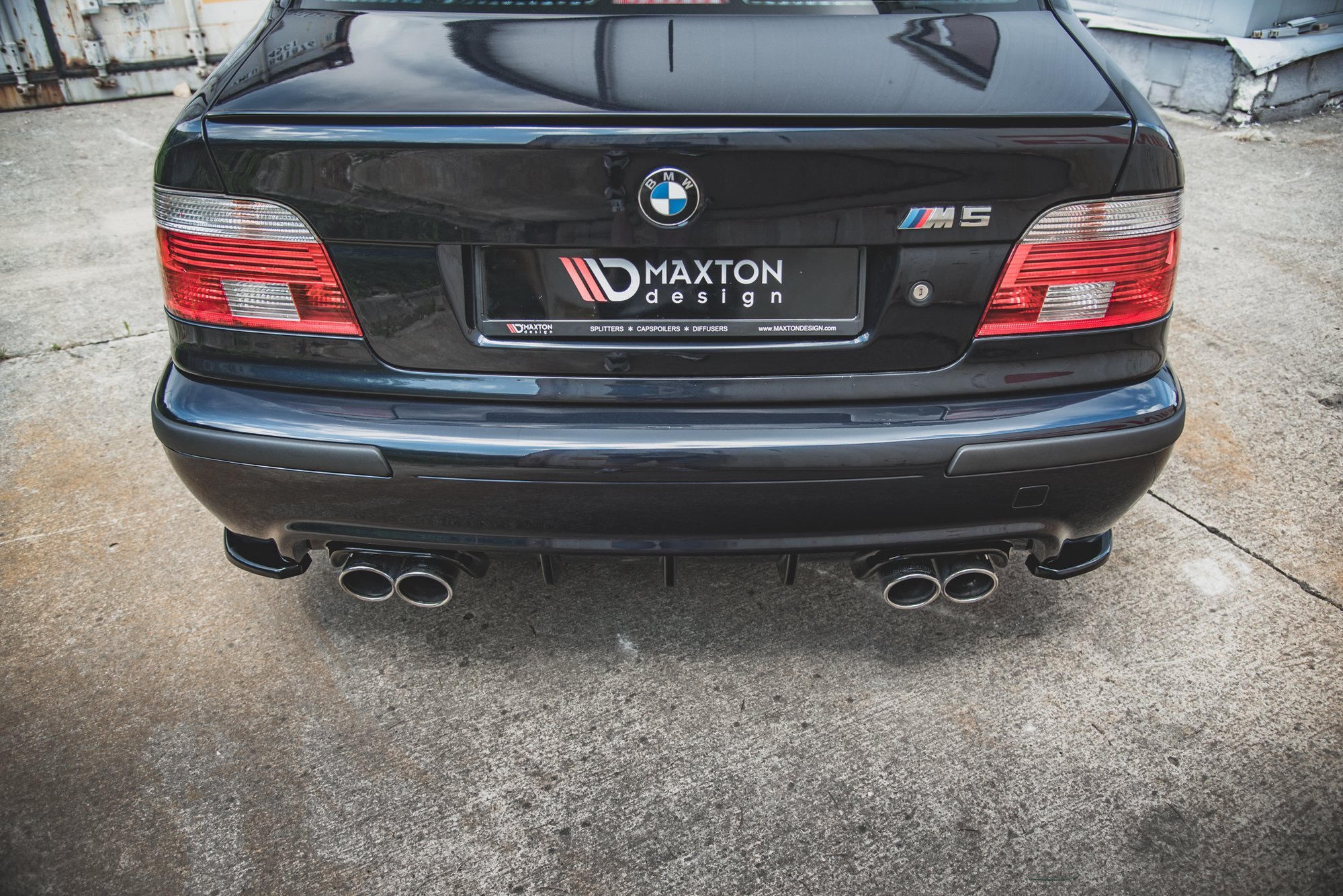 Rear Side Splitters BMW M5 / 5 M-Pack E39 - 4