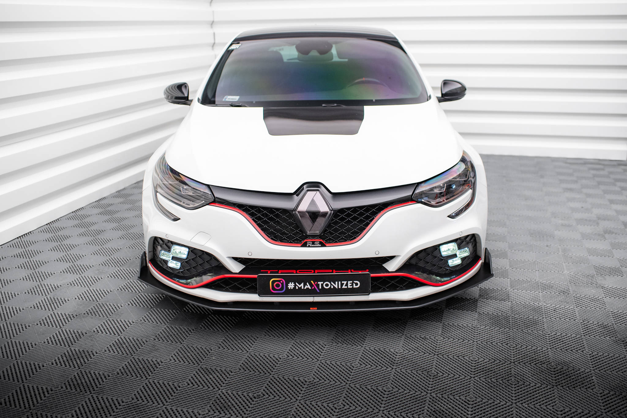 STREET PRO FRONT SPLITTER SUITABLE FOR RENAULT MEGANE RS MK4 – MAXTON DESIGN - 2