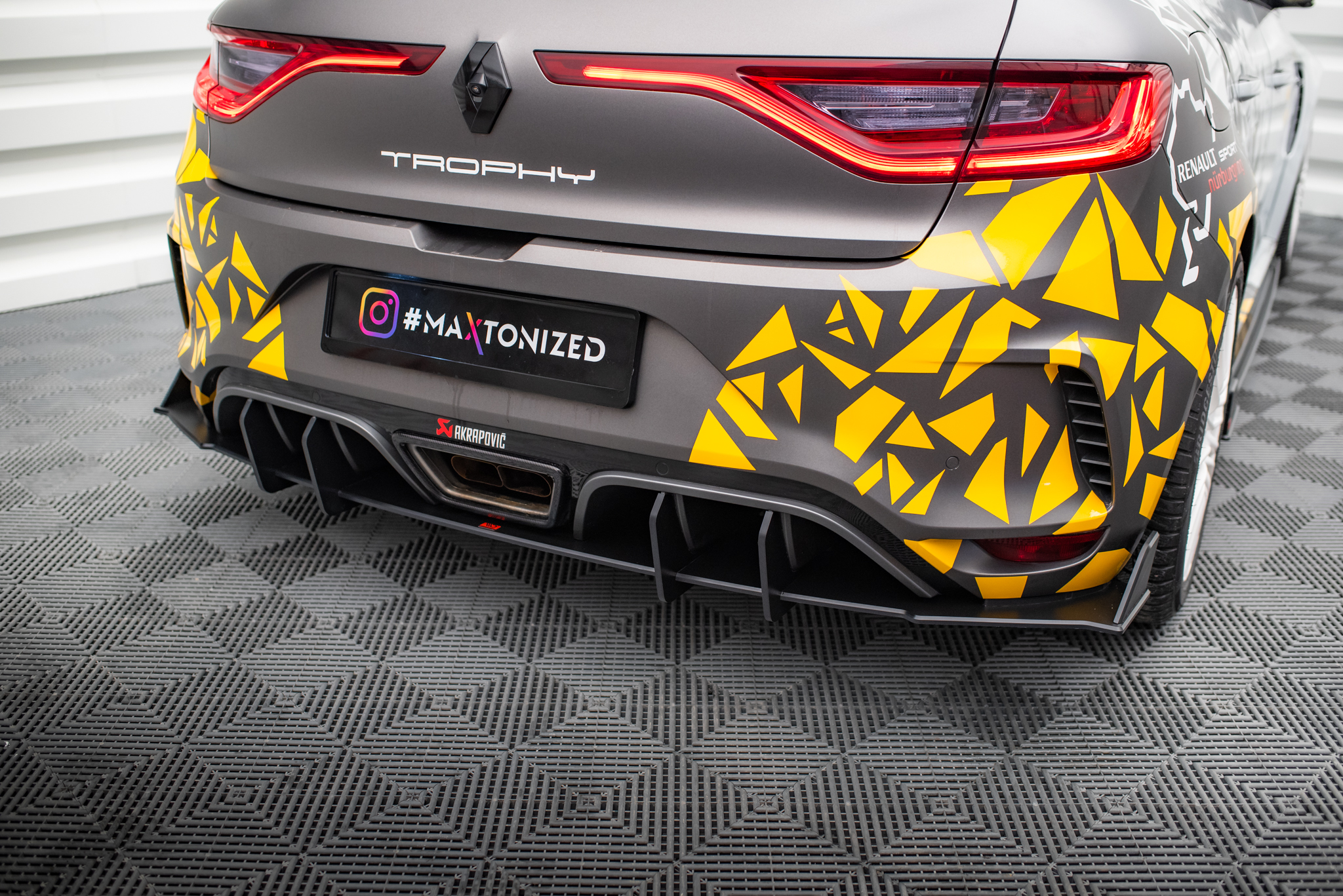STREET PRO REAR DIFFUSER SUITABLE FOR RENAULT MEGANE RS MK4 – MAXTON DESIGN - 5