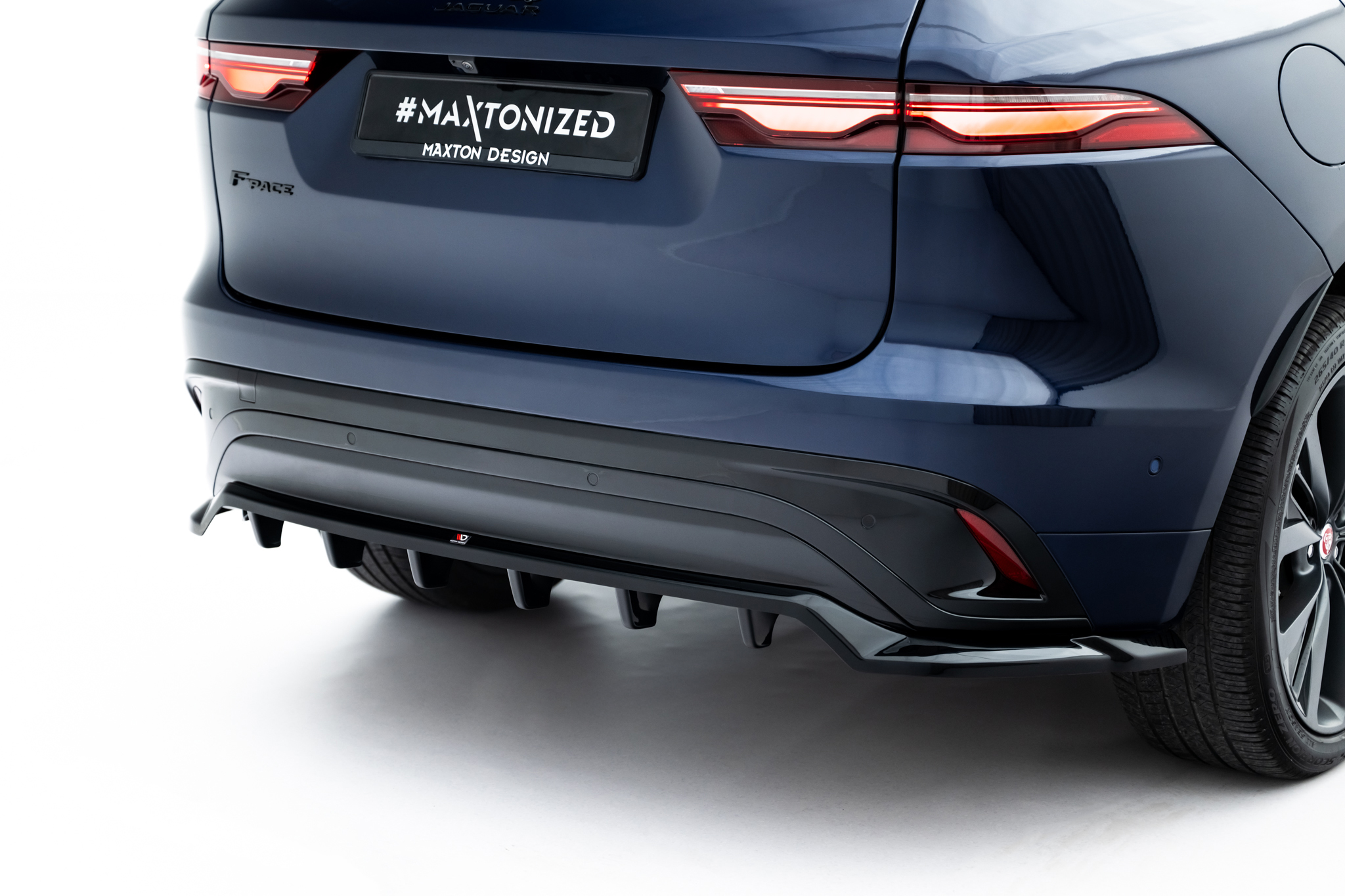 REAR SPLITTER (WITH VERTICAL BARS) SUITABLE FOR JAGUAR F-PACE R-SPORT X761 FACELIFT – MAXTON DESIGN