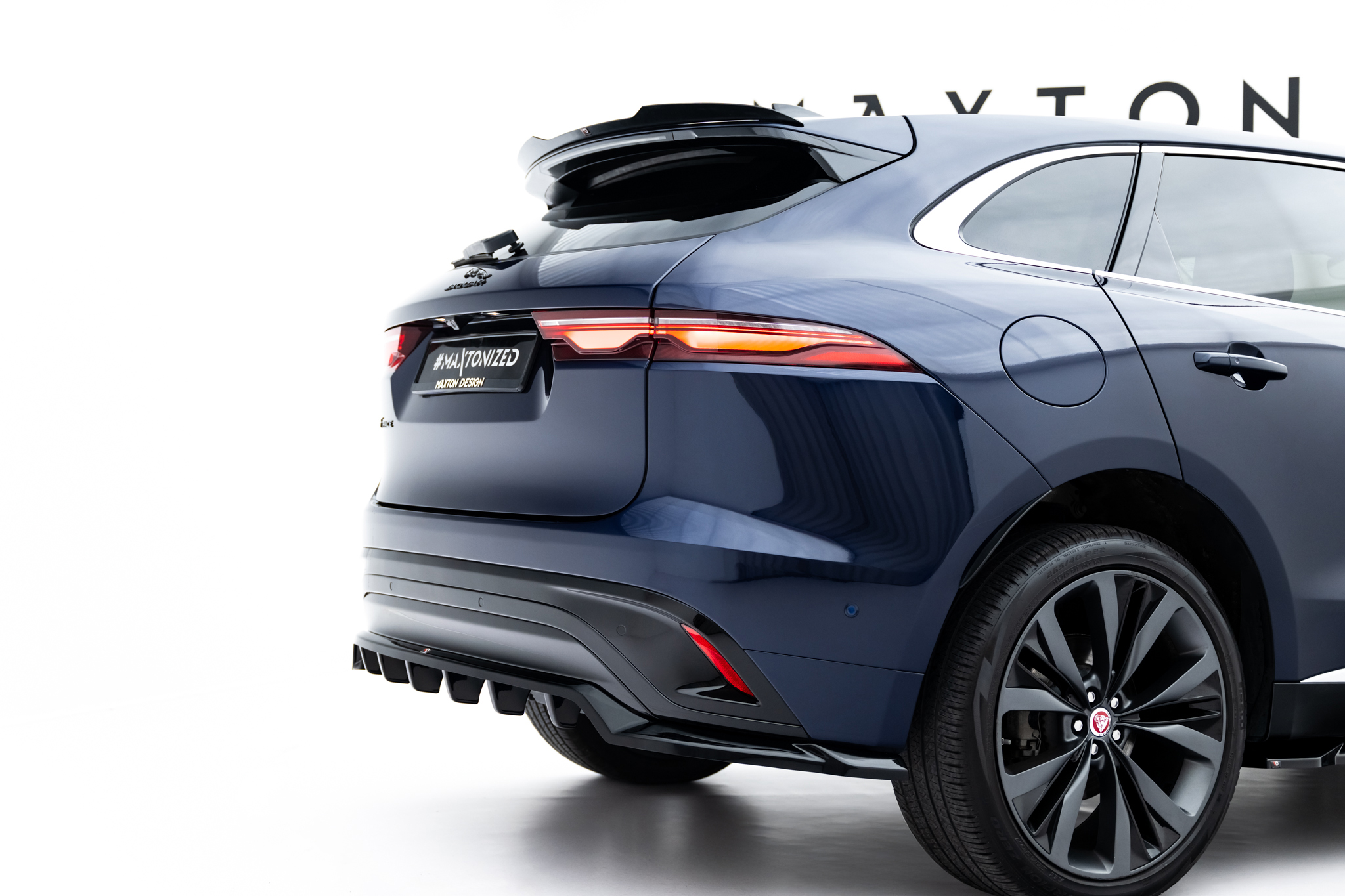 REAR SPLITTER (WITH VERTICAL BARS) SUITABLE FOR JAGUAR F-PACE R-SPORT X761 FACELIFT – MAXTON DESIGN - 2