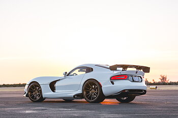 AGENCY POWER KOLFIBER BAKRE DIFFUSER OEM STYLE SRT VIPER 2013+