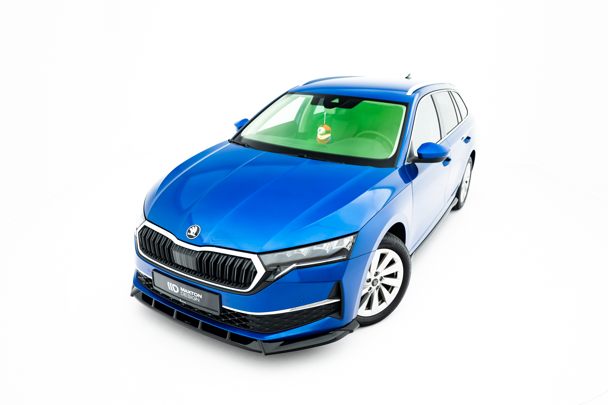 FRONT SPLITTER SUITABLE FOR SKODA OCTAVIA LIFTBACK / COMBI MK4 FACELIFT – MAXTON DESIGN - 2