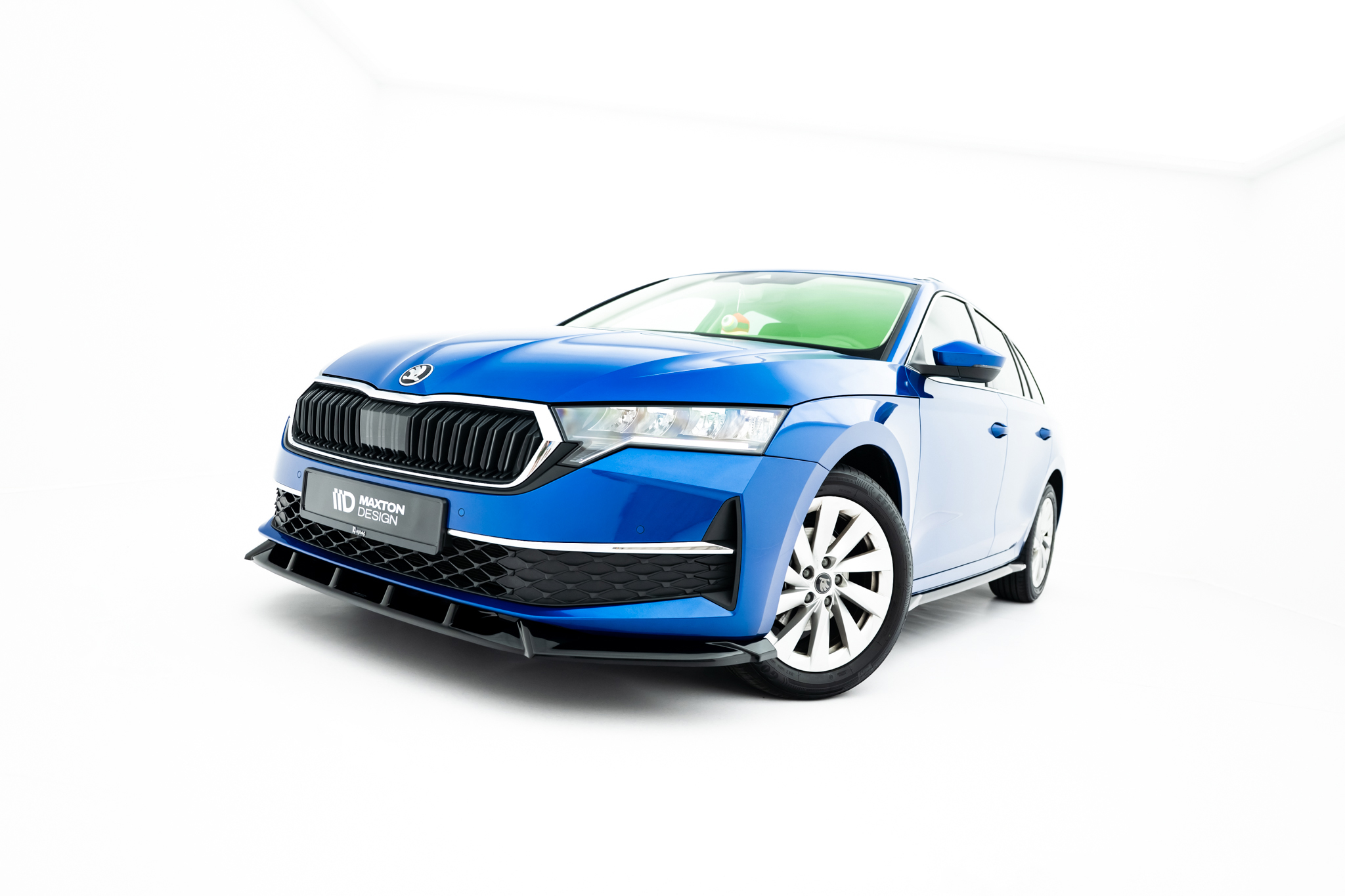 FRONT SPLITTER SUITABLE FOR SKODA OCTAVIA LIFTBACK / COMBI MK4 FACELIFT – MAXTON DESIGN - 3