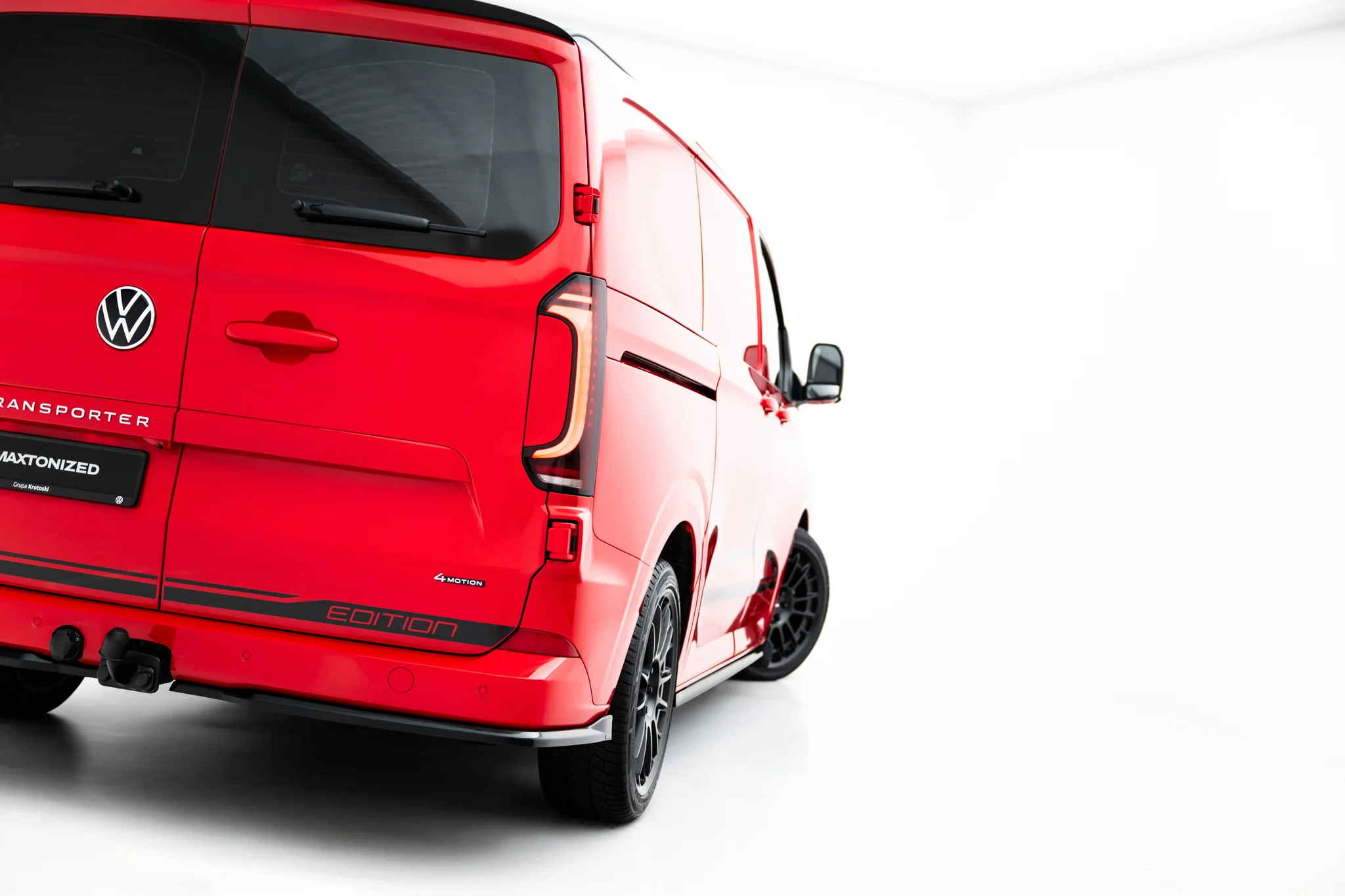 REAR SIDE SPLITTERS SUITABLE FOR VOLKSWAGEN TRANSPORTER T7 – MAXTON DESIGN