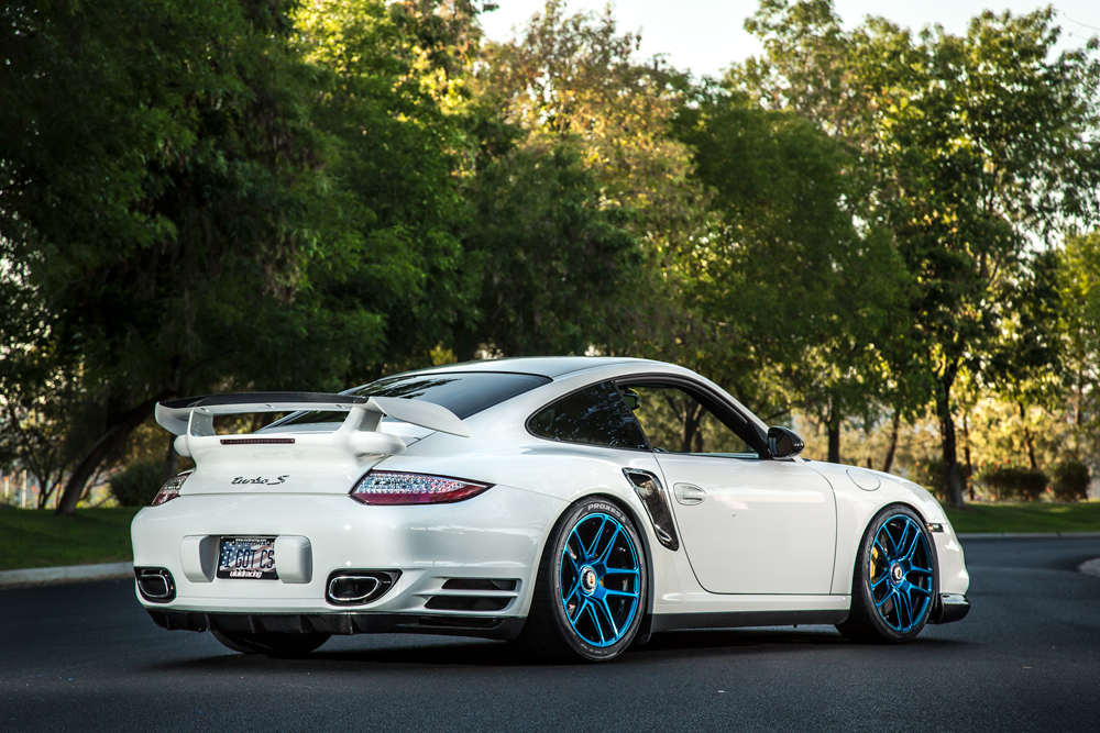 AGENCY POWER CARBON FIBER STRAKE DIFFUSER PORSCHE 997 TURBO 07-12 - 4