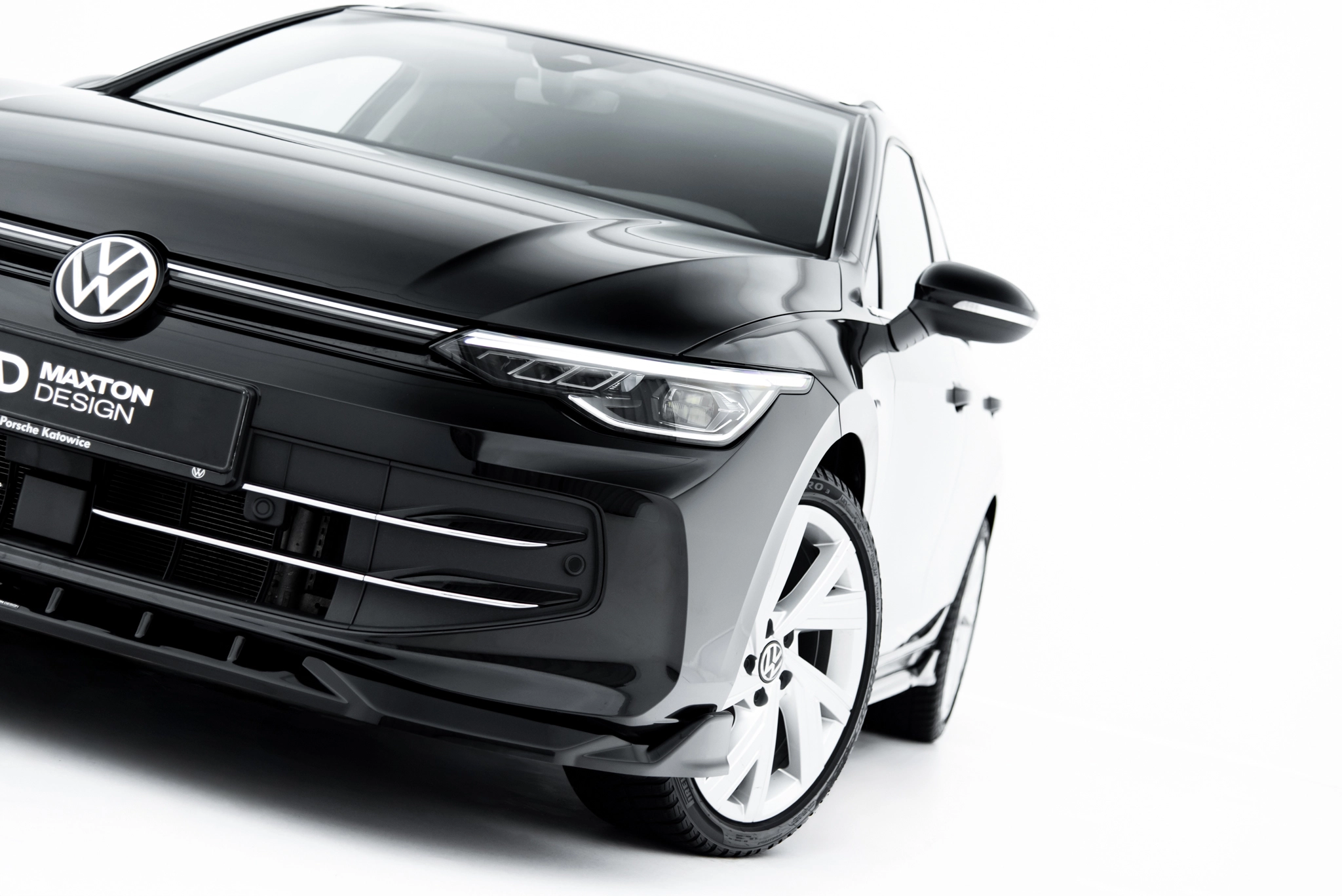 FRONTLÄPP TILL VOLKSWAGEN GOLF VARIANT MK8 FACELIFT – MAXTON DESIGN - 4