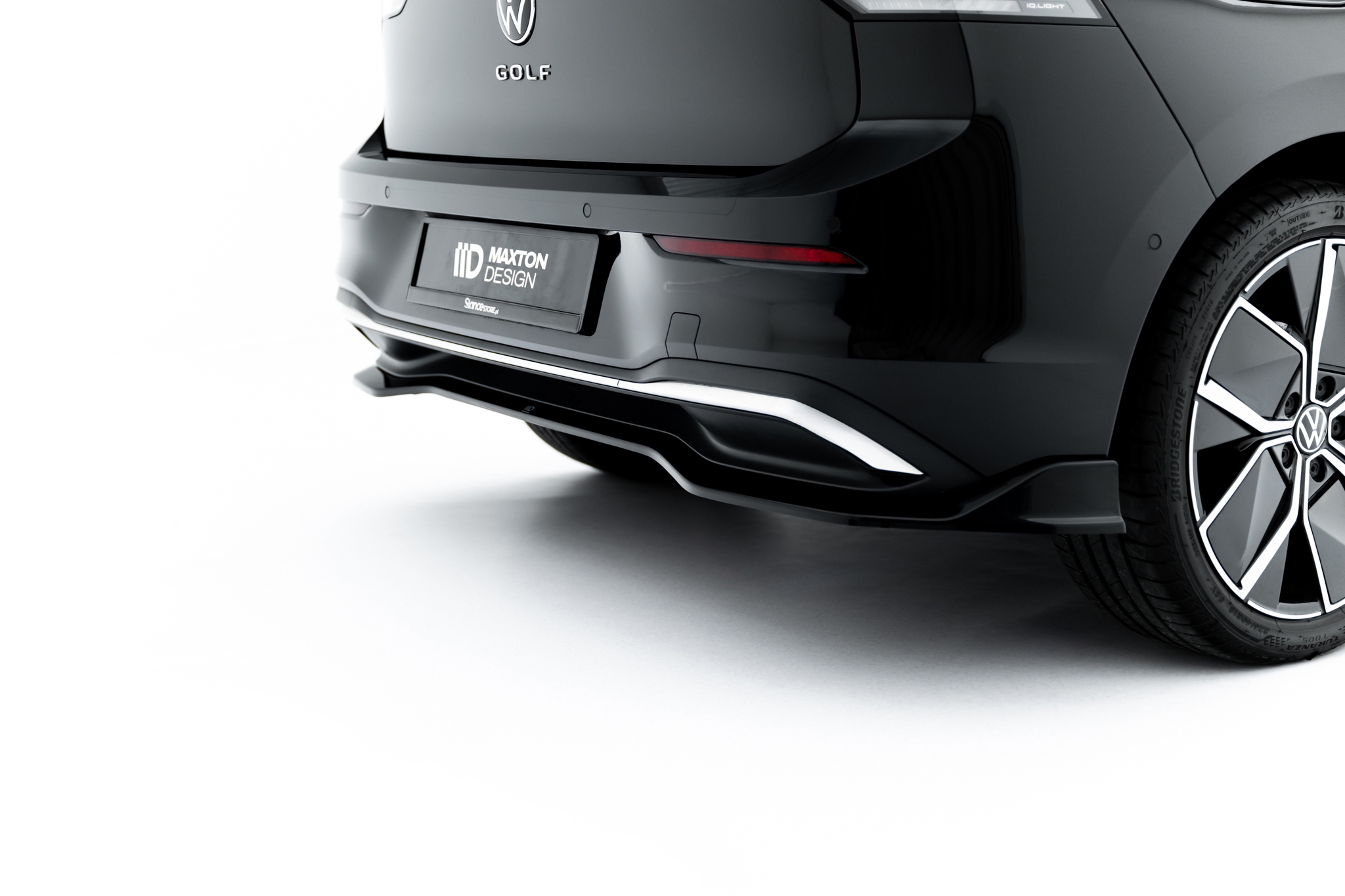 BAKRE DIFFUSER TILL VOLKSWAGEN GOLF HALVKOMBI MK8 FACELIFT – MAXTON DESIGN
