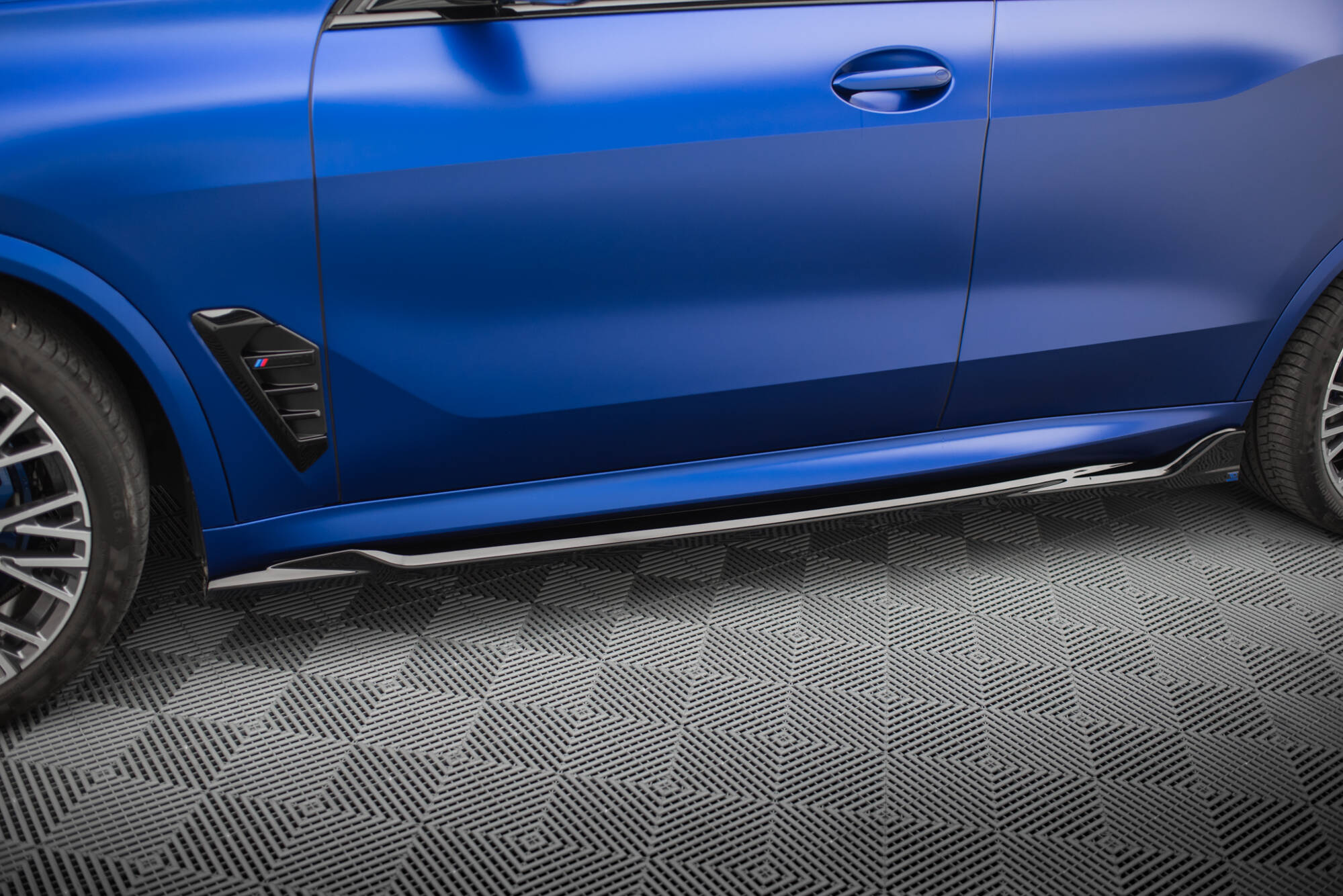 Side Skirts Diffusers V.2 BMW X5 M-Pack G05 Facelift - 3