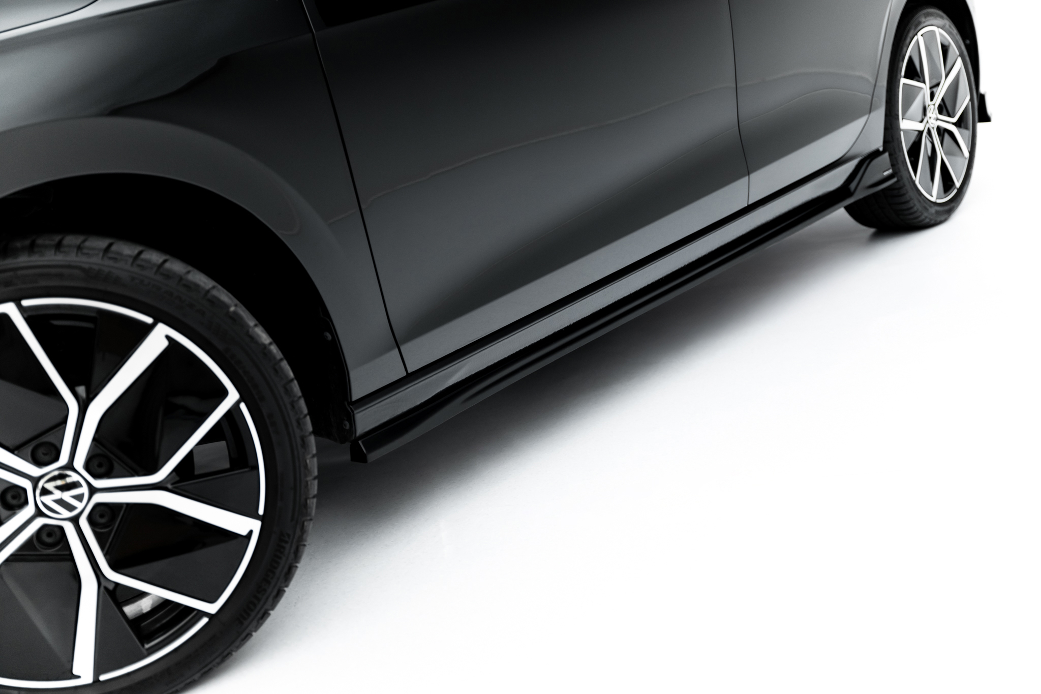 SIDOSPLITTERS TILL VOLKSWAGEN GOLF HALVKOMBI MK8 FACELIFT – MAXTON DESIGN - 6