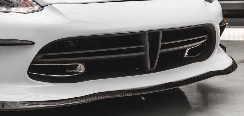 AGENCY POWER KOLFIBER FRÄMRE BROMS LUFTINTAG DODGE SRT VIPER 13+