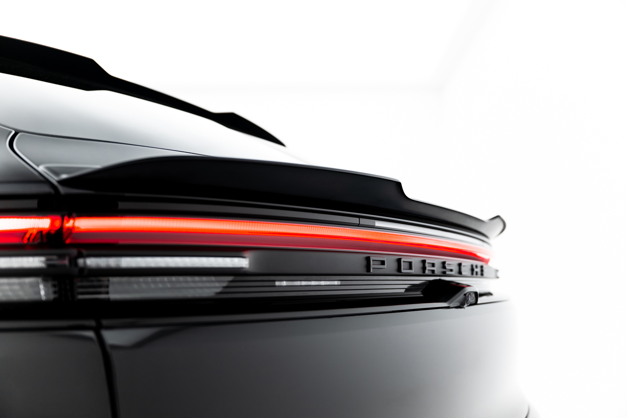BOTTOM SPOILER CAP SUITABLE FOR PORSCHE MACAN EV MK1 – MAXTON DESIGN - 3
