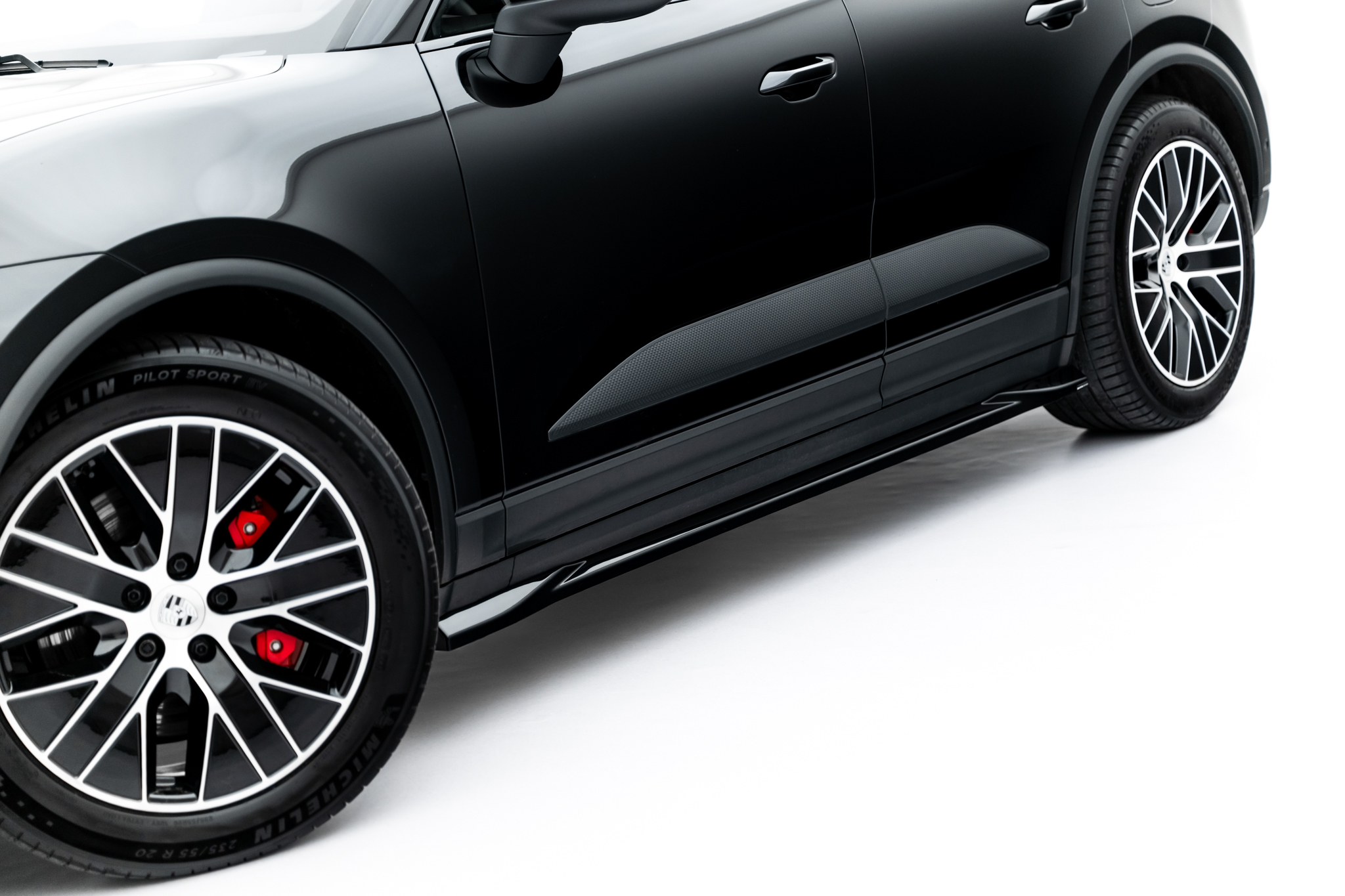 SIDE SKIRTS DIFFUSERS SUITABLE FOR PORSCHE MACAN EV MK1 – MAXTON DESIGN - 7