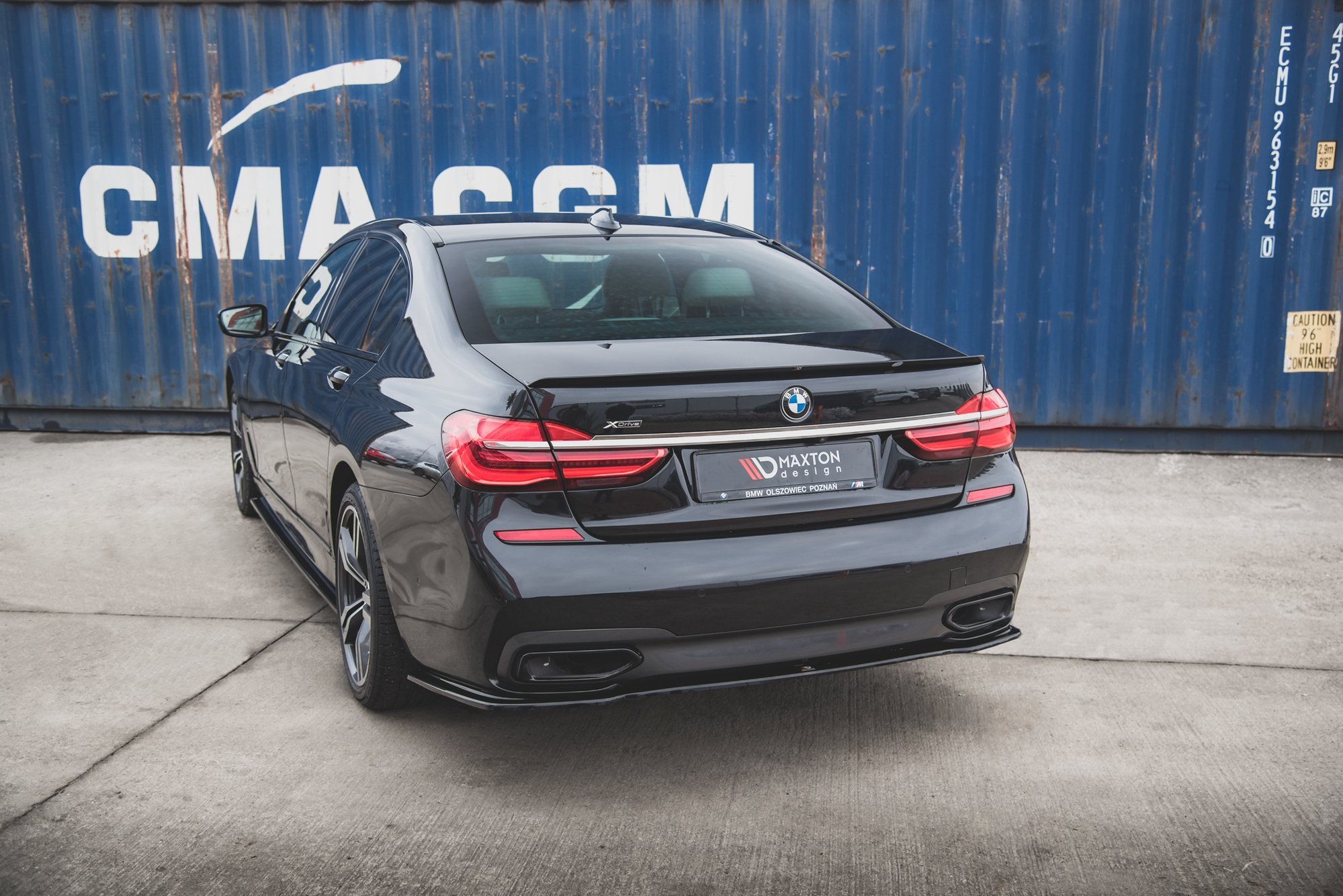 Central Rear Splitter BMW 7 M-Pack G11 (2015-2018) - 4