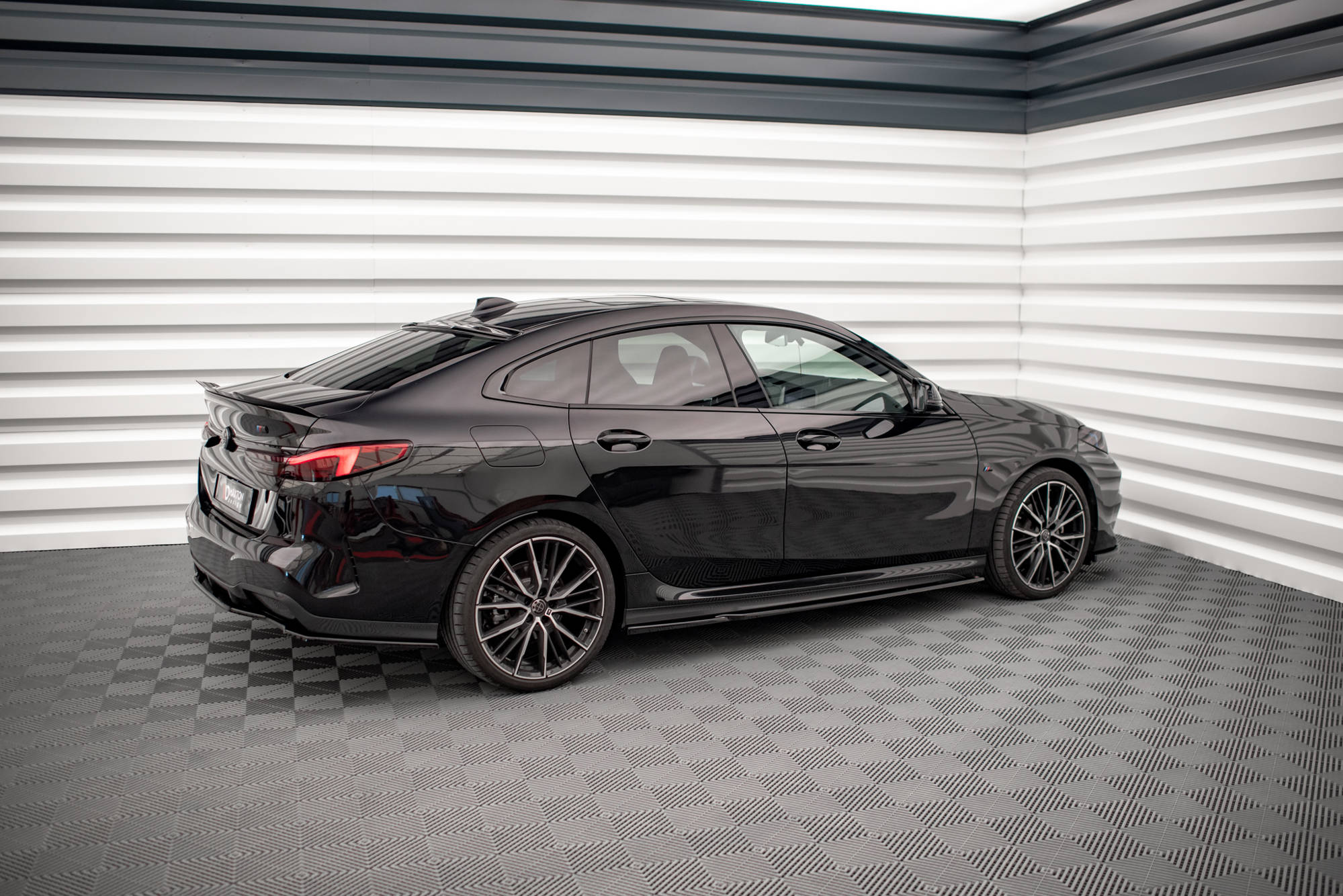Side Skirts Diffusers V.1 Bmw 2 GRAN Coupe M-pack / M235I F44 (2019-) - 3