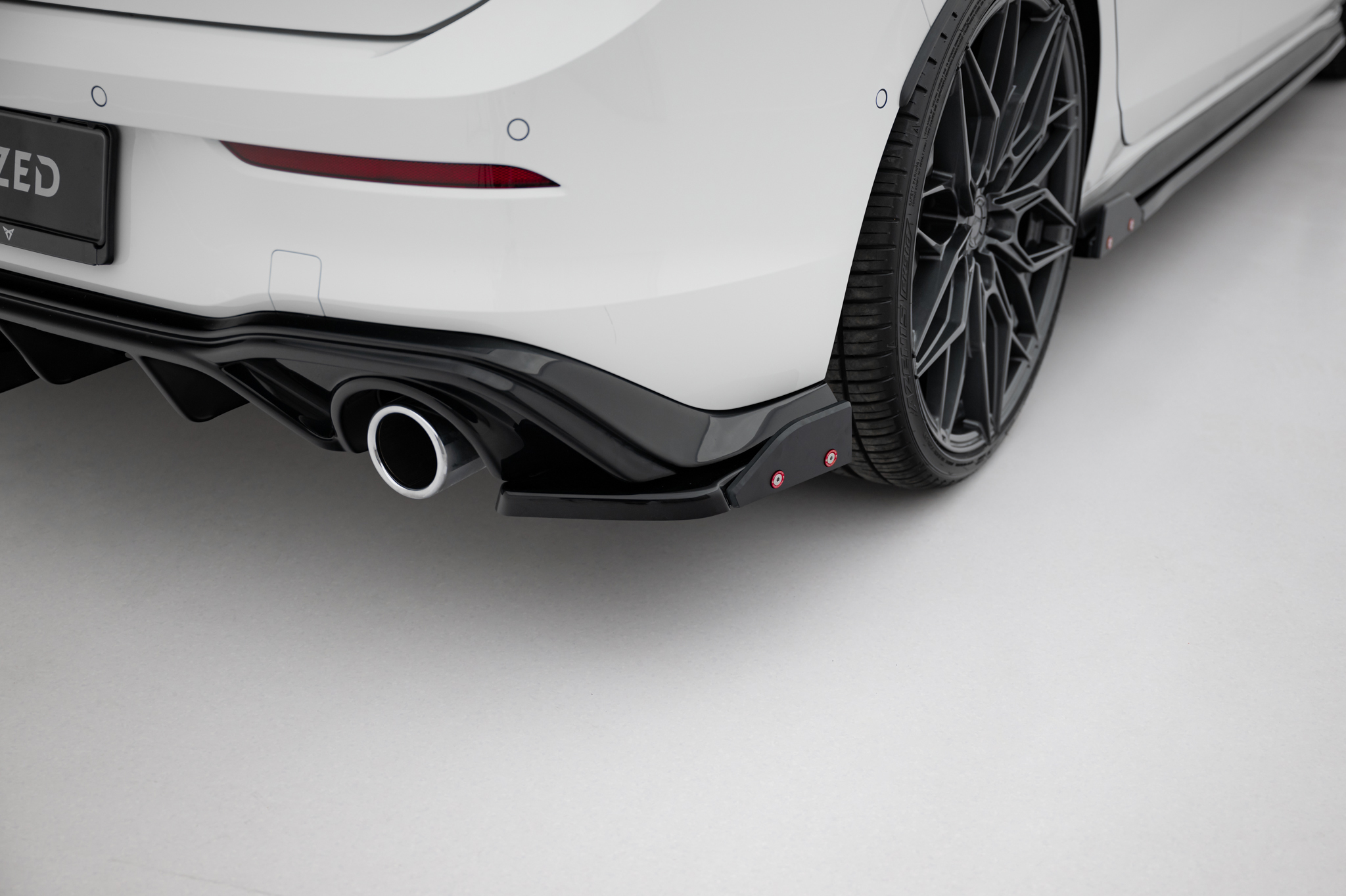 REAR SIDE SPLITTERS V.4 + FLAPS SUITABLE FOR VOLKSWAGEN GOLF GTI / GTE MK8 FITS ONLY WITH : VW-GO-8-GTI-RS2 – MAXTON DESIGN - 8