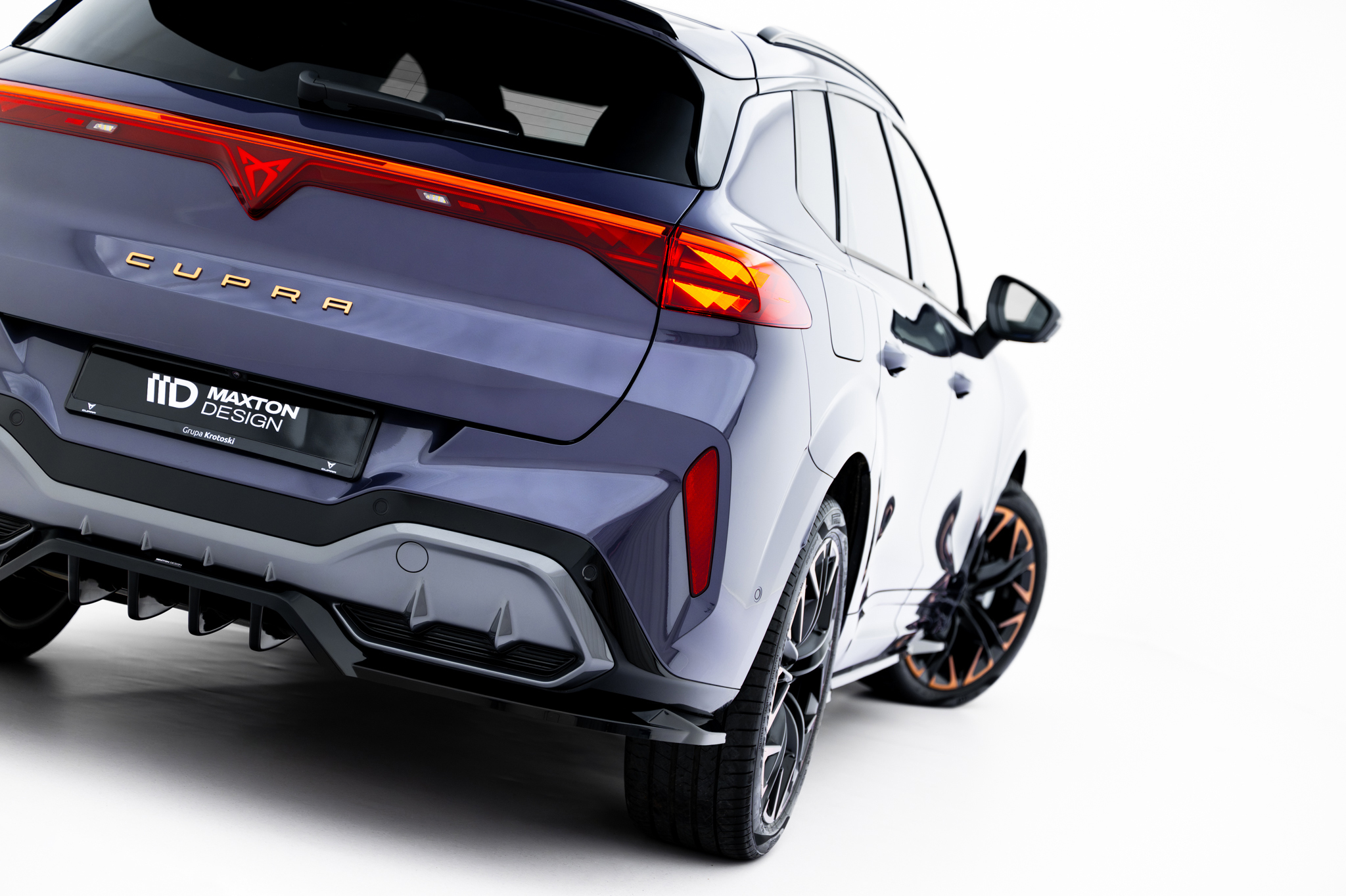 REAR SPLITTER (WITH VERTICAL BARS) V.2 SUITABLE FOR CUPRA TERRAMAR MK1 (VERSION WITHOUT TOWBAR) – MAXTON DESIGN