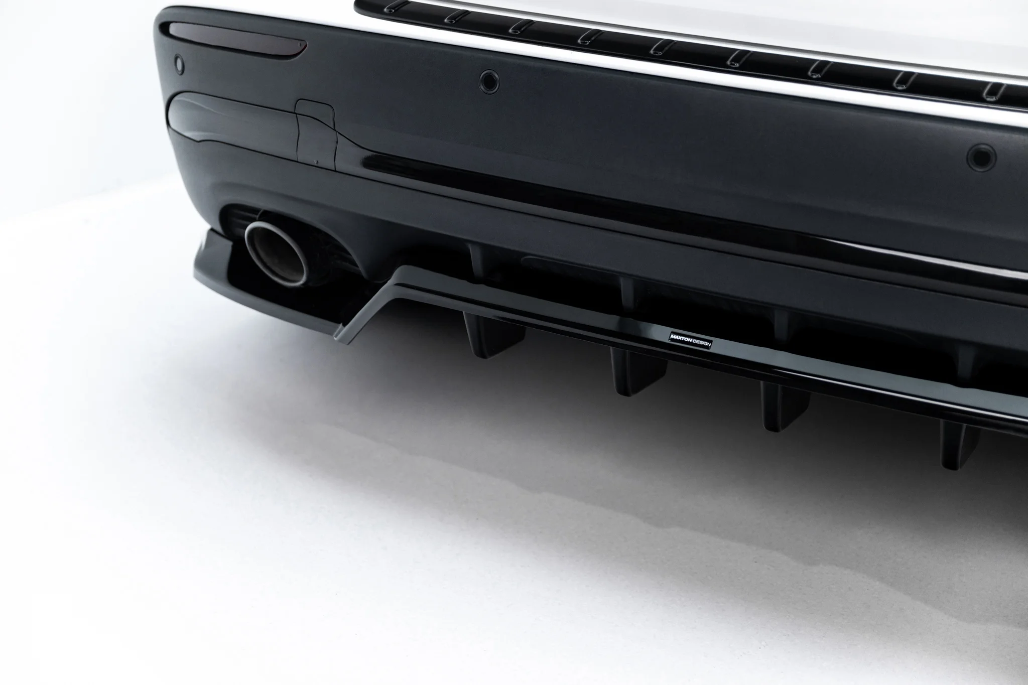 REAR SPLITTER (WITH VERTICAL BARS) SUITABLE FOR MERCEDES-AMG GLA 35 H247 FACELIFT – MAXTON DESIGN - 5