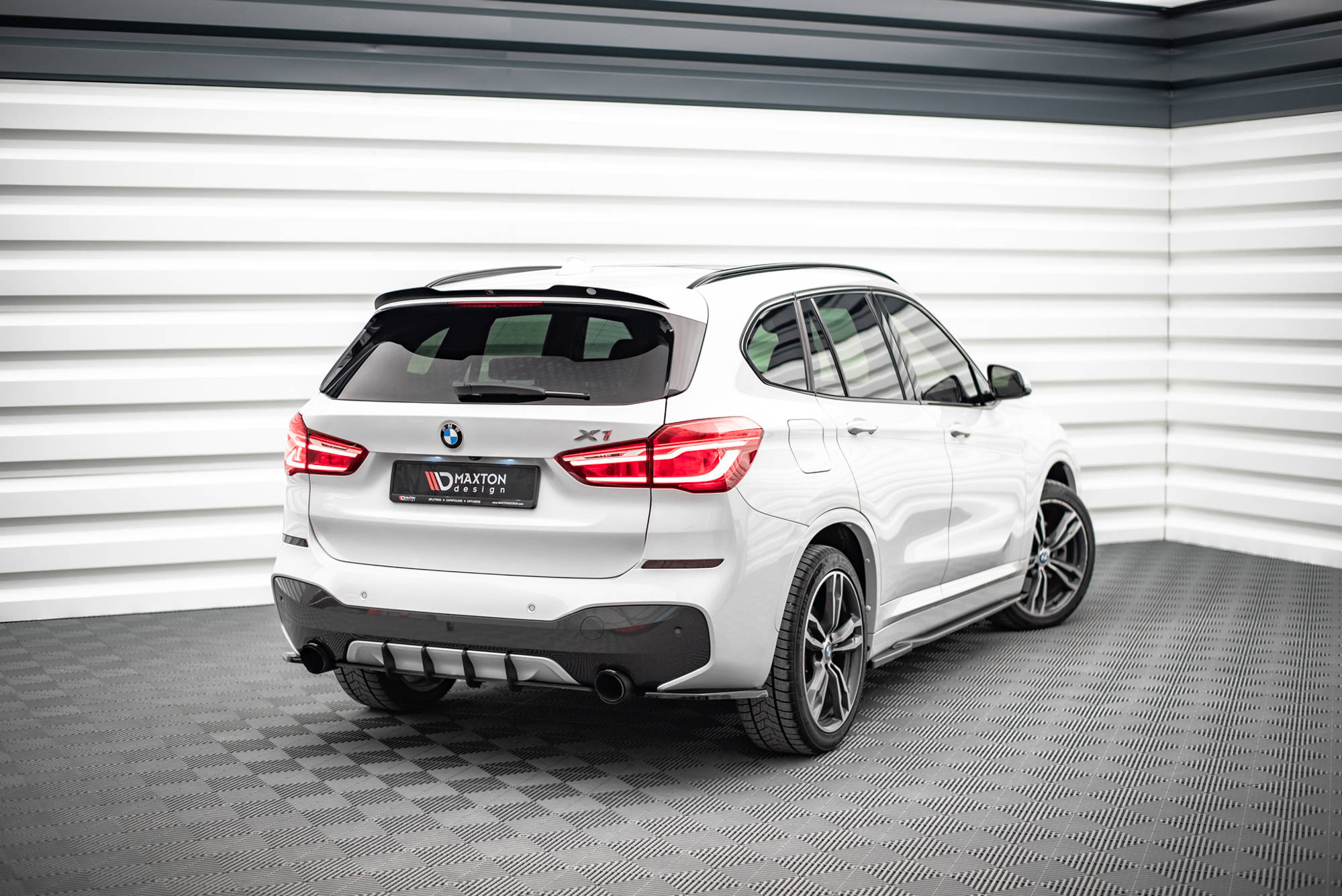 Side Skirts Diffusers Bmw X1 M-pack F48 (2015-2019) - 2