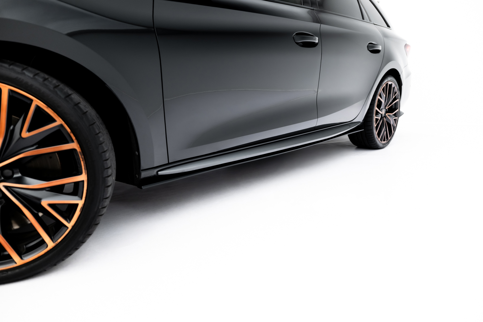 STREET PRO SIDE SKIRTS DIFFUSERS SUITABLE FOR CUPRA LEON ST / HATCHBACK AERO MK1 / MK1 FACELIFT – MAXTON DESIGN - 4