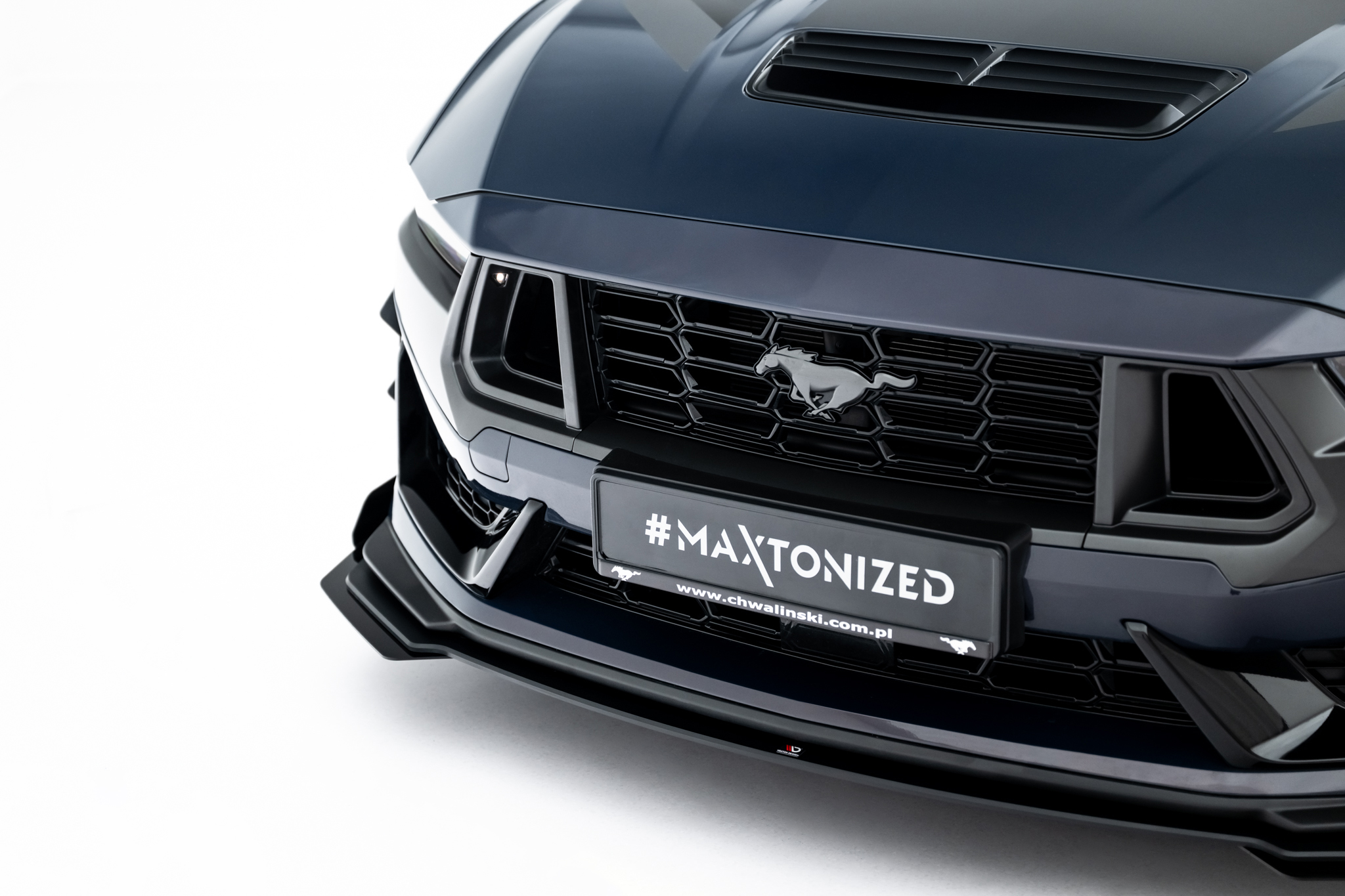 STREET PRO FRONT SPLITTER + FLAPS SUITABLE FOR FORD MUSTANG DARK HORSE MK7 – MAXTON DESIGN