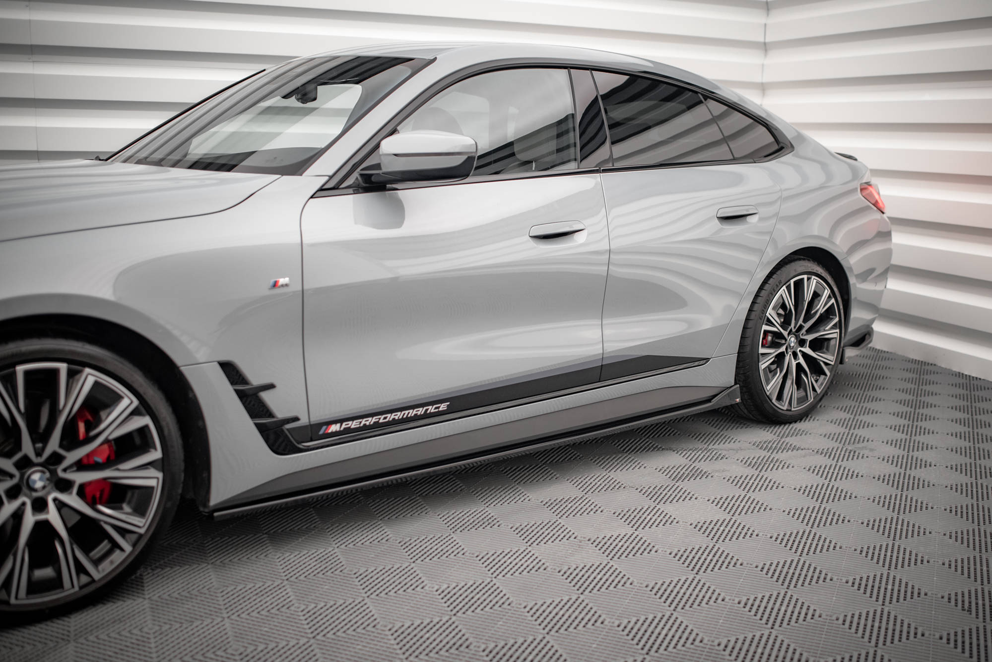 Side Skirts Diffusers V.2 BMW 4 Gran Coupe M-Pack / M440i G26 - 4