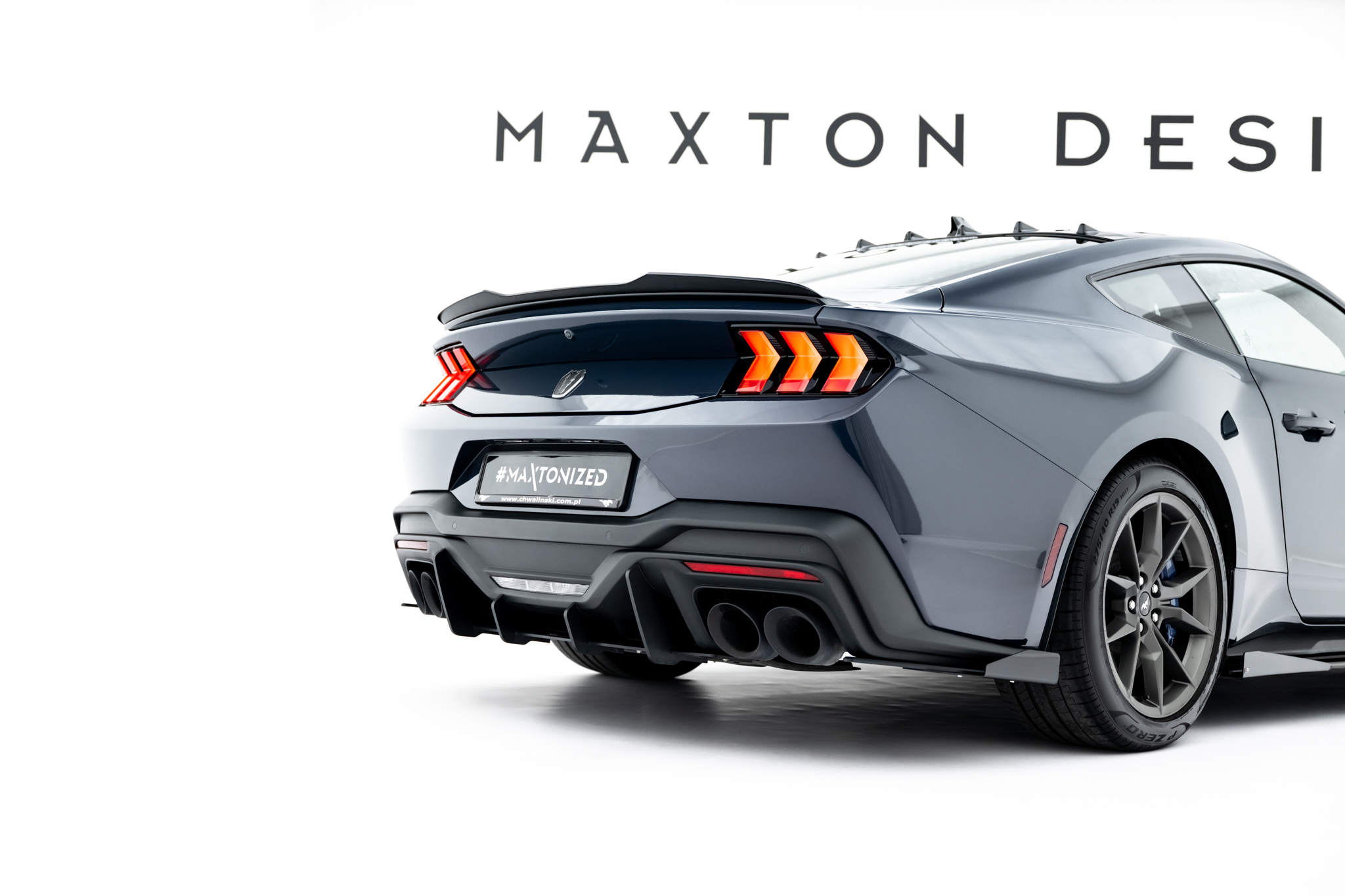 STREET PRO REAR SIDE SPLITTERS + FLAPS SUITABLE FOR FORD MUSTANG DARK HORSE MK7 – MAXTON DESIGN - 7