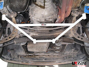 BMW 3-SERIES E30 83-94 ULTRARACING 4-POINT FRONT H-BRACE