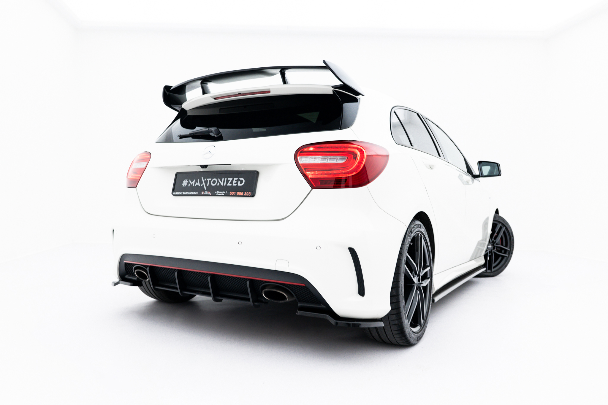 STREET PRO REAR DIFFUSER SUITABLE FOR MERCEDES-BENZ A AMG-LINE W176 – MAXTON DESIGN - 3