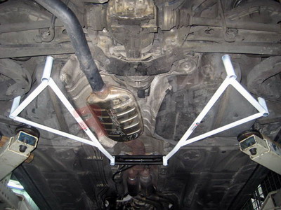 BMW 3-SERIES E46 99-05 ULTRA-R 2X 3-POINT REAR MEMBER BRACES