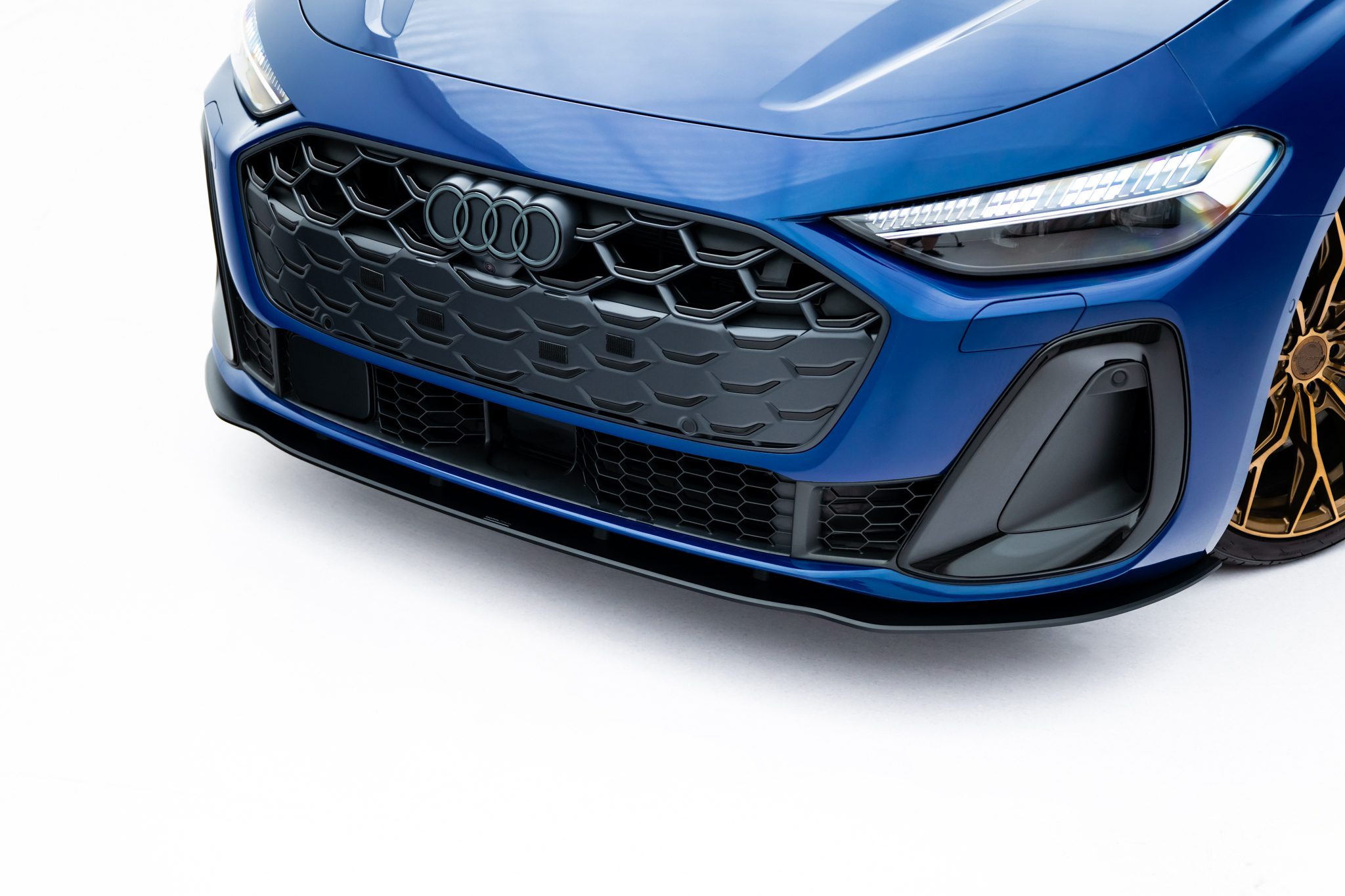 STREET PRO FRONT SPLITTER SUITABLE FOR AUDI A5 S-LINE / S5 SEDAN / AVANT B10 – MAXTON DESIGN - 5