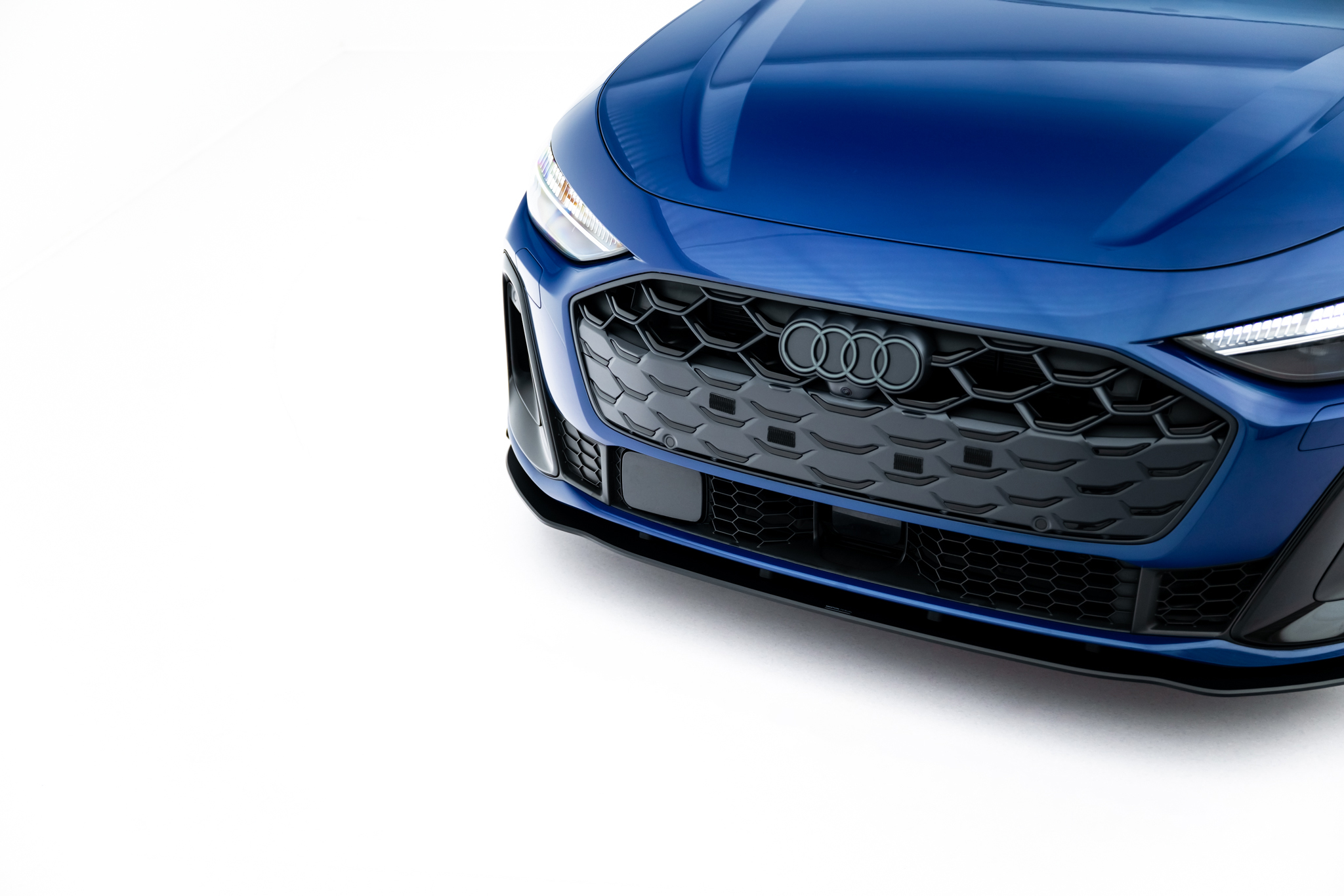 STREET PRO FRONT SPLITTER + FLAPS SUITABLE FOR AUDI A5 S-LINE / S5 SEDAN / AVANT B10 – MAXTON DESIGN - 5