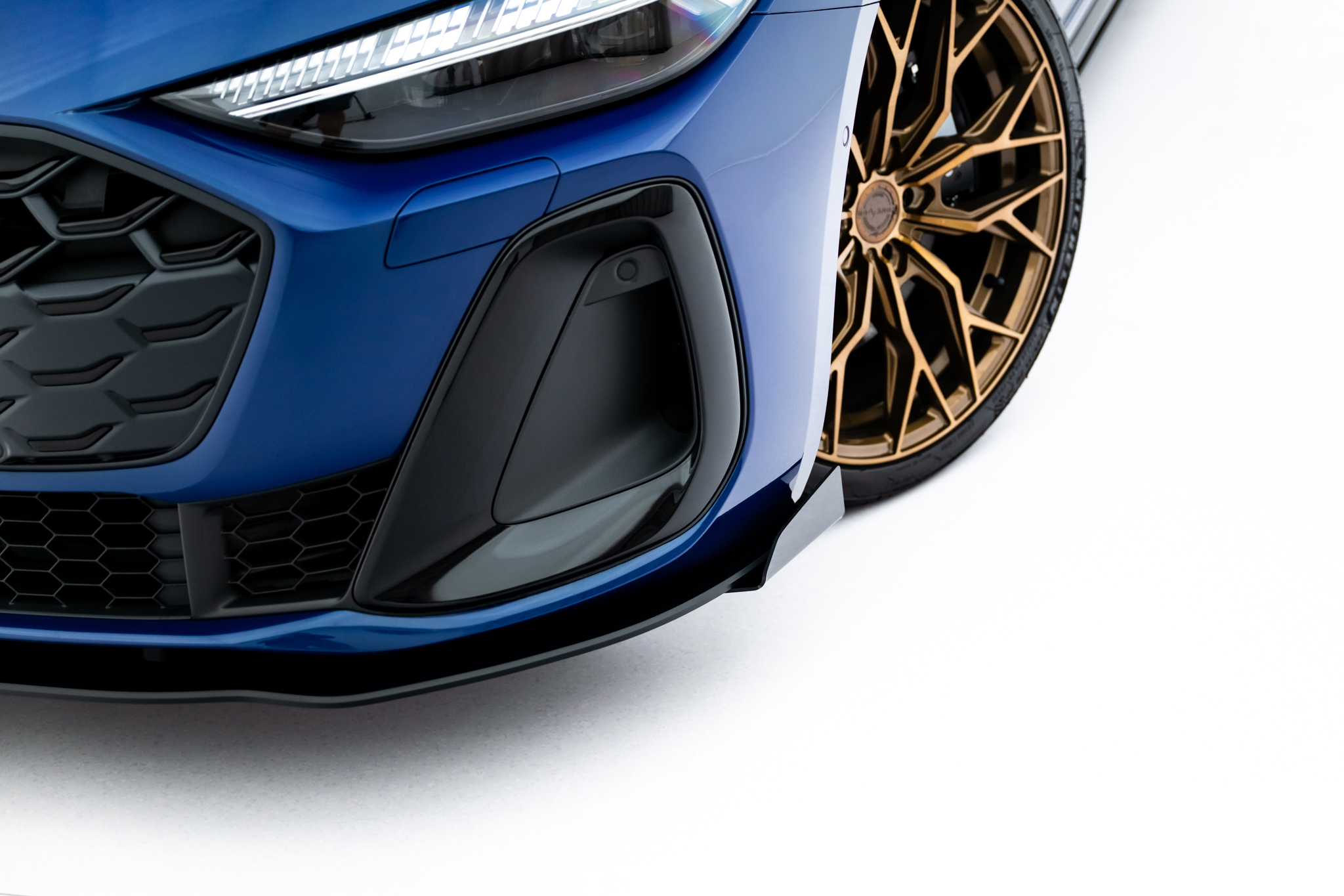 STREET PRO FRONT SPLITTER + FLAPS SUITABLE FOR AUDI A5 S-LINE / S5 SEDAN / AVANT B10 – MAXTON DESIGN - 8