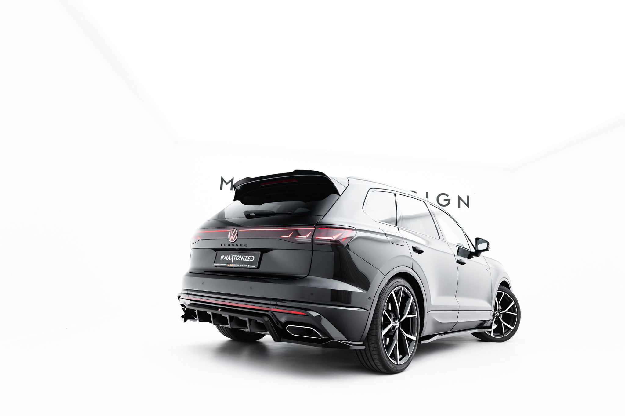 REAR SPLITTER (WITH VERTICAL BARS) SUITABLE FOR VOLKSWAGEN TOUAREG R-LINE MK3 FACELIFT – MAXTON DESIGN - 8