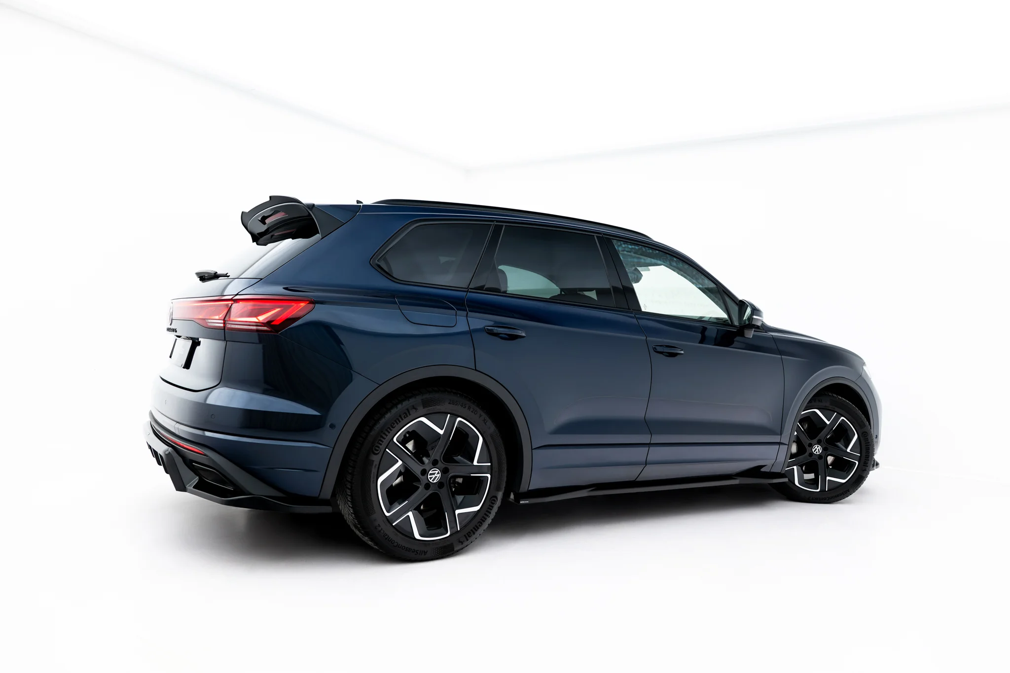 SIDE SKIRTS DIFFUSERS SUITABLE FOR VOLKSWAGEN TOUAREG ELEGANCE MK3 FACELIFT – MAXTON DESIGN - 4