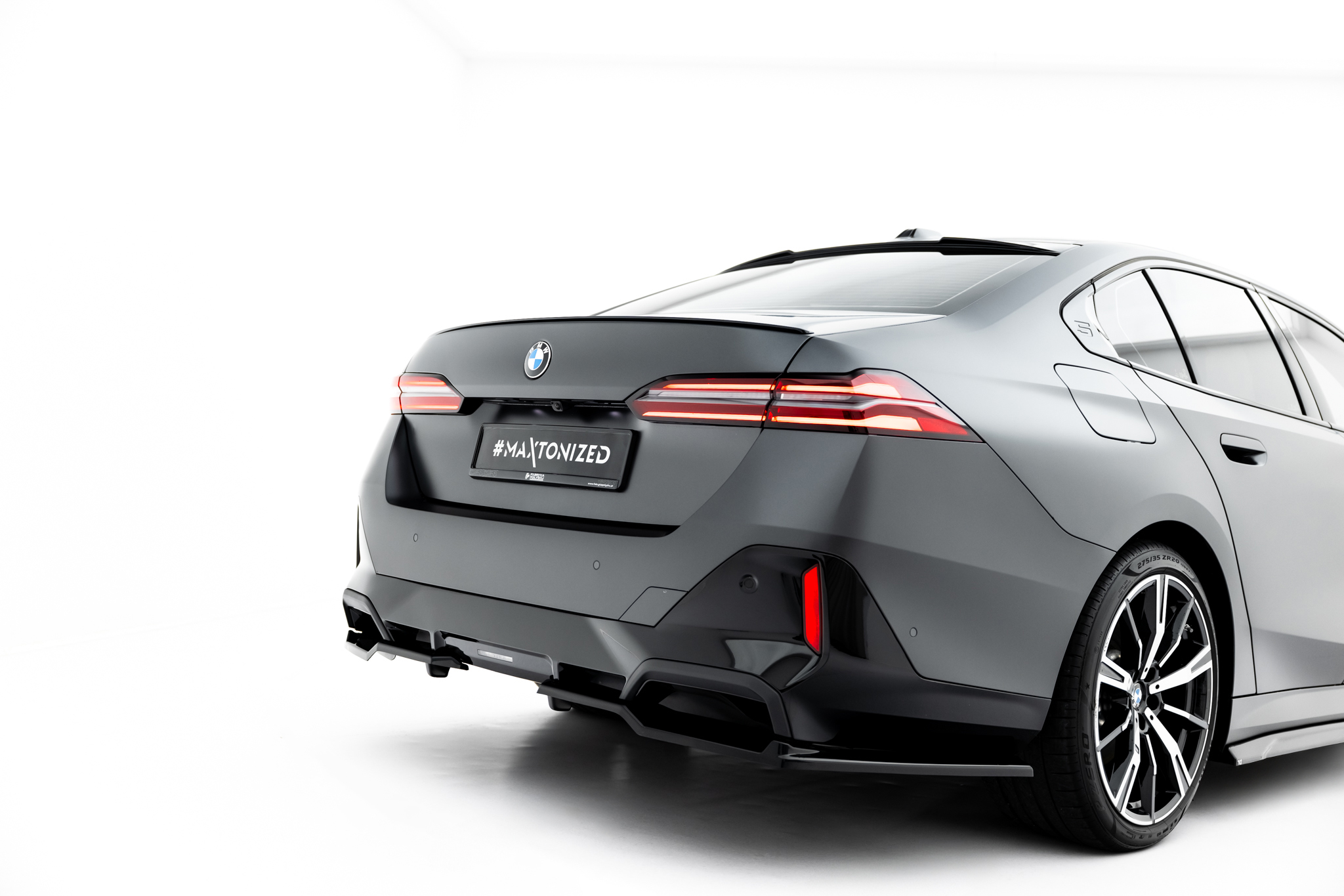 REAR SIDE SPLITTERS V.1 SUITABLE FOR BMW 5 / I5 M-PACK SEDAN / TOURING G60 / G61 – MAXTON DESIGN - 7