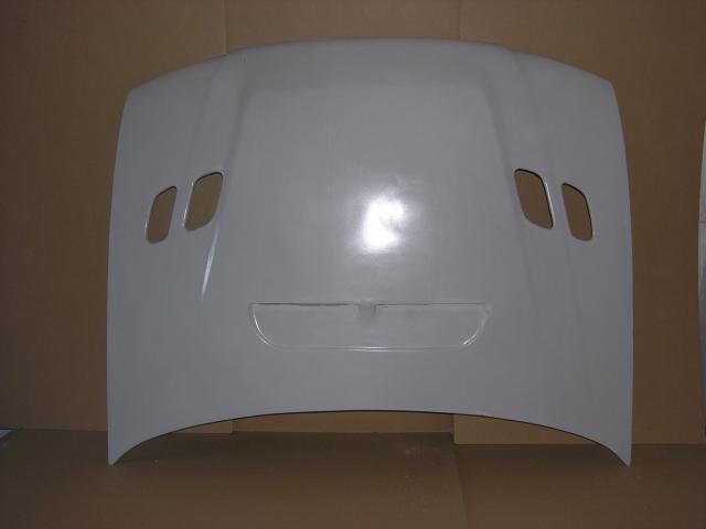 SUBARU IMPREZA 94-98 GC8 FIBERGLASS HOOD +SCOOP [AUTOR]