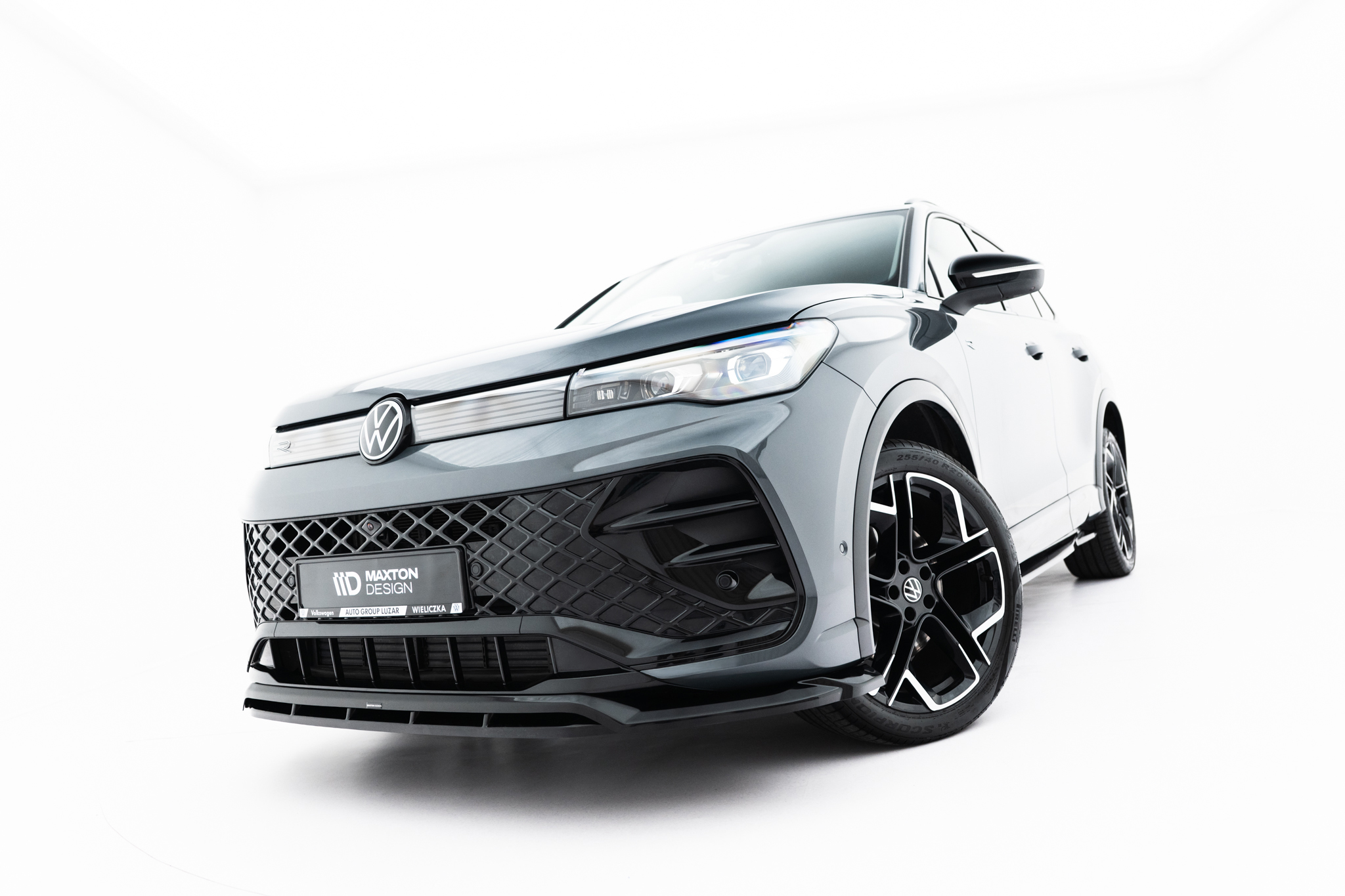 FRONT SPLITTER V.2 SUITABLE FOR VOLKSWAGEN TIGUAN R-LINE MK3 – MAXTON DESIGN