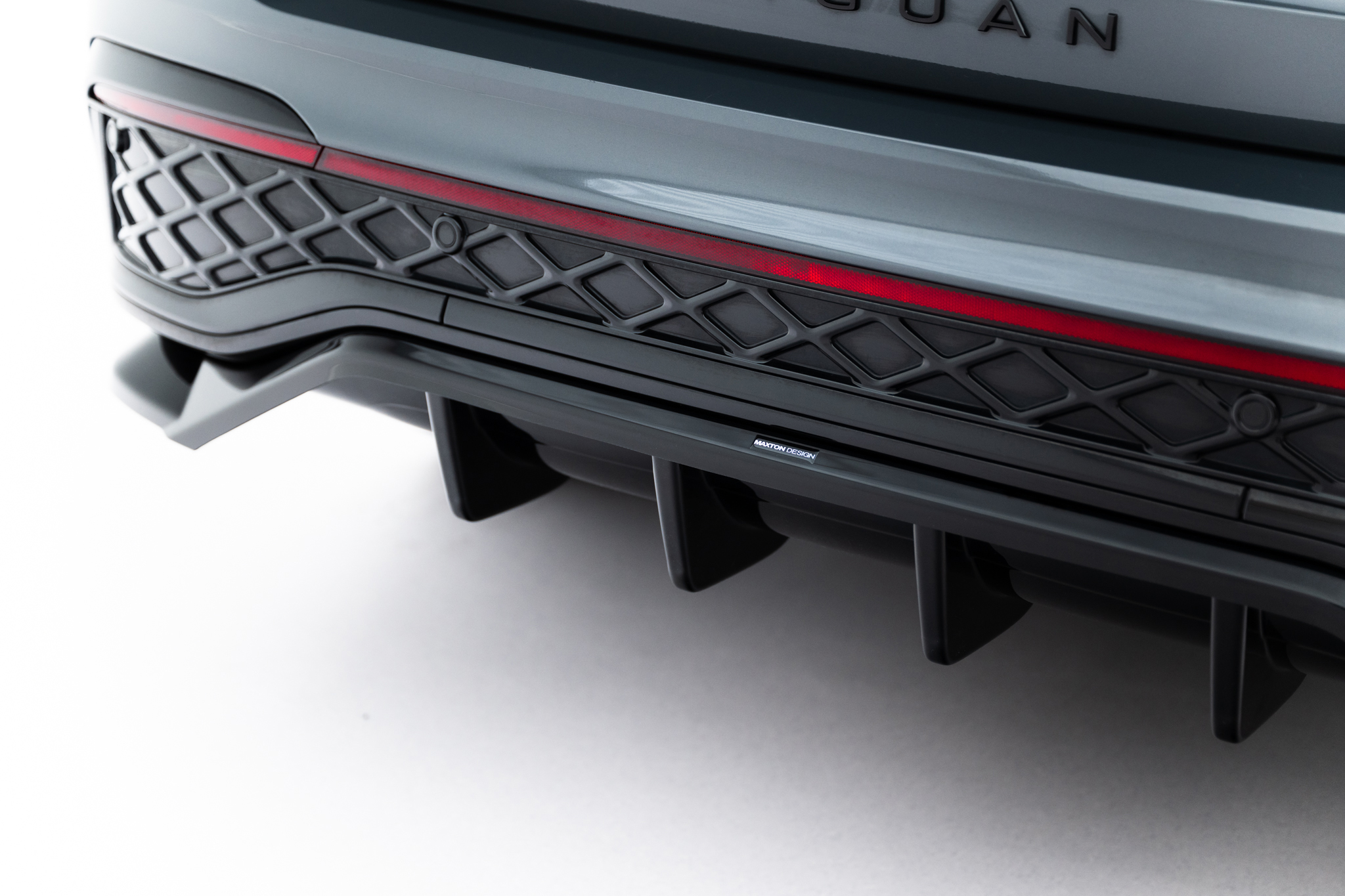 REAR SPLITTER (WITH VERTICAL BARS) SUITABLE FOR VOLKSWAGEN TIGUAN R-LINE MK3 – MAXTON DESIGN - 4