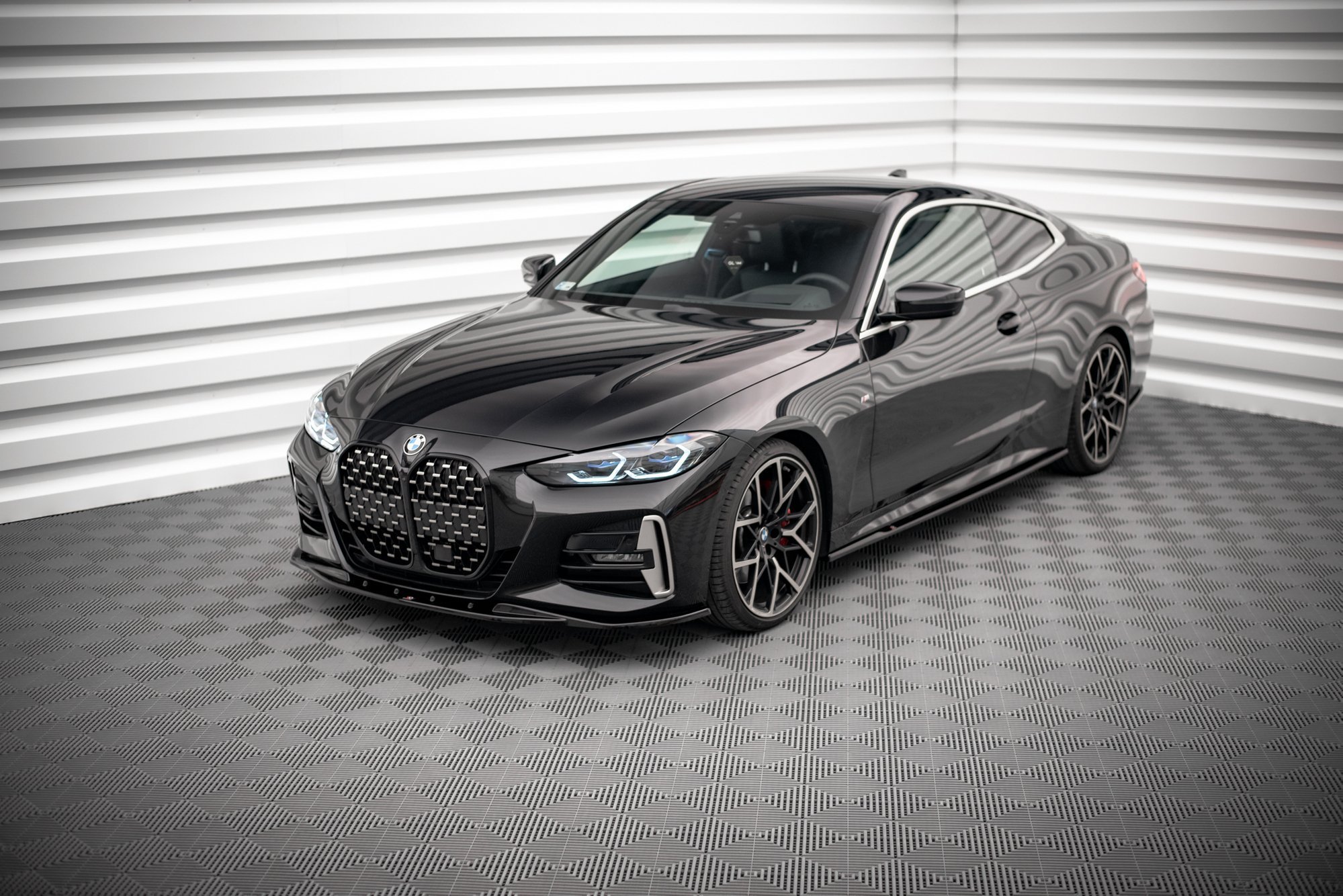 Front Splitter V.1 BMW 4 M-Pack / M440i G22 / G23 - 3