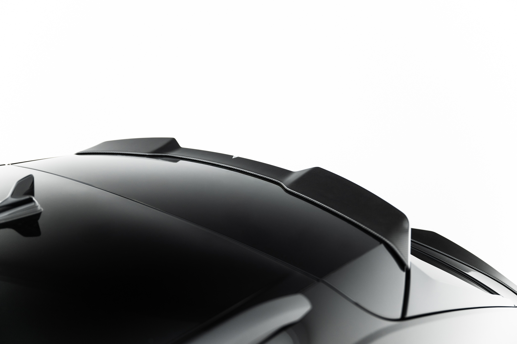 PREPREG CARBON FIBER TAILGATE SPOILER (UPPER) SUITABLE FOR AUDI SQ8 / Q8 S-LINE MK1 FACELIFT – MAXTON DESIGN - 6