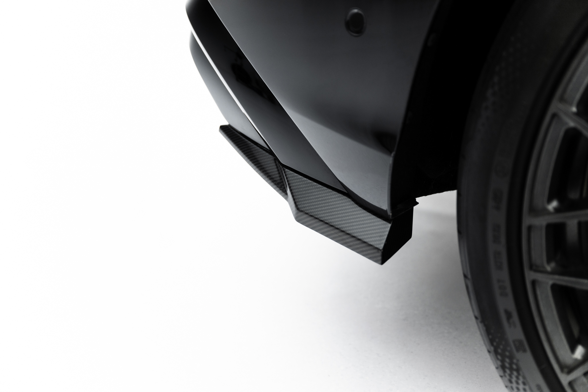 PREPREG CARBON FIBER REAR SIDE SPLITTERS SUITABLE FOR AUDI SQ8 / Q8 S-LINE MK1 FACELIFT – MAXTON DESIGN - 6