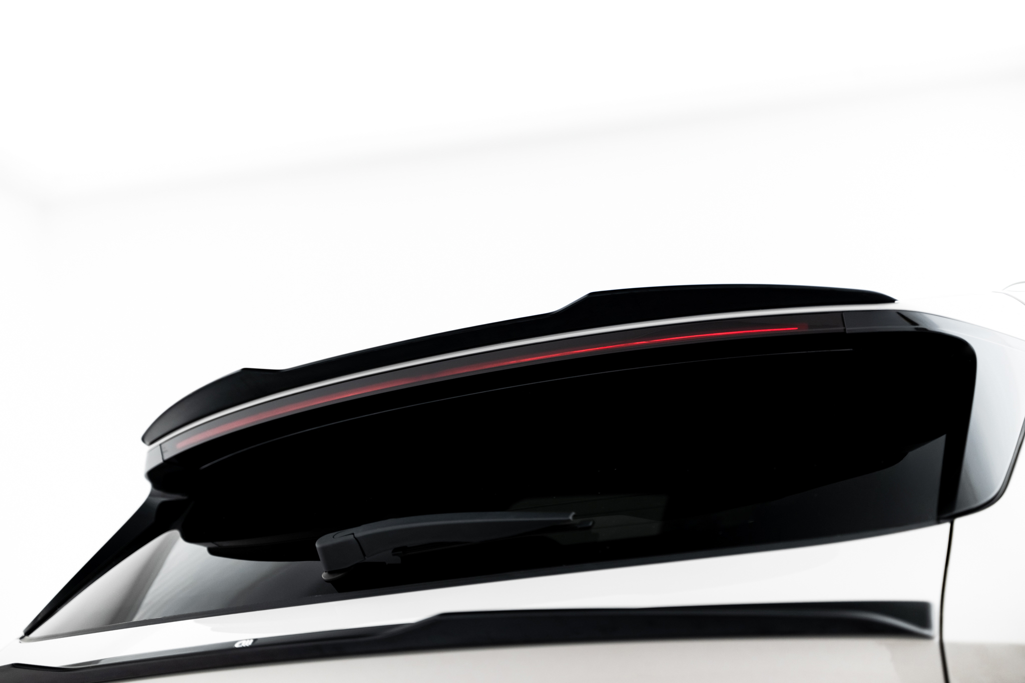 UPPER SPOILER CAP SUITABLE FOR BYD SEAL U MK1 – MAXTON DESIGN - 5