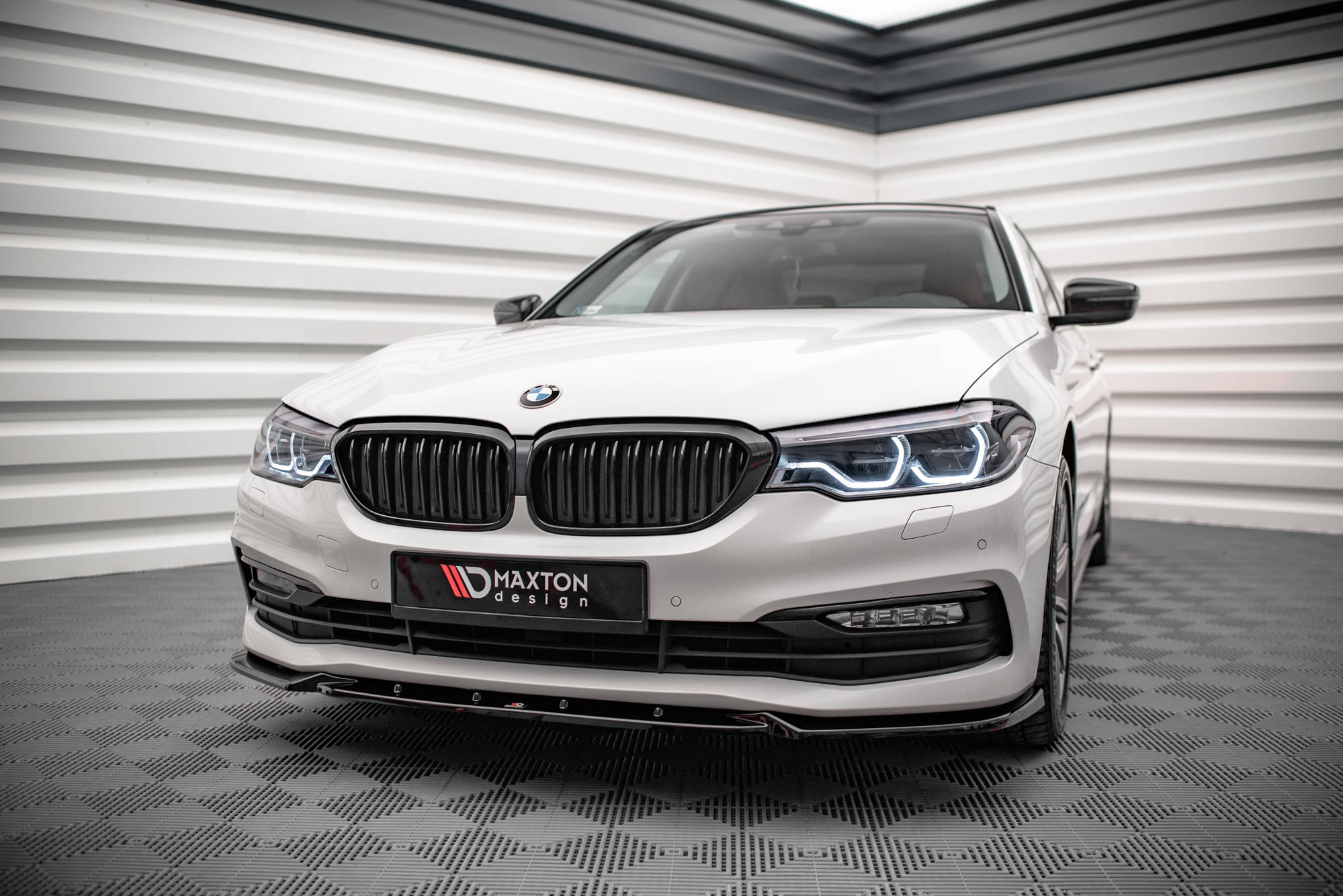 Front Splitter V.2 Bmw 5 G30 (2017-2020) - 3