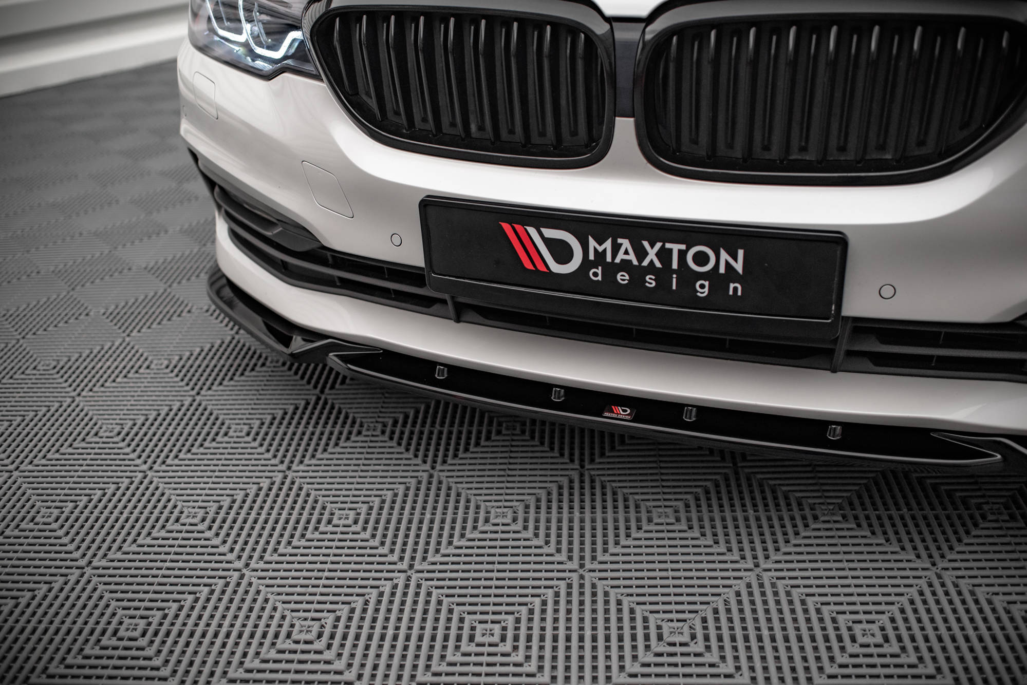 Front Splitter V.2 Bmw 5 G30 (2017-2020) - 4