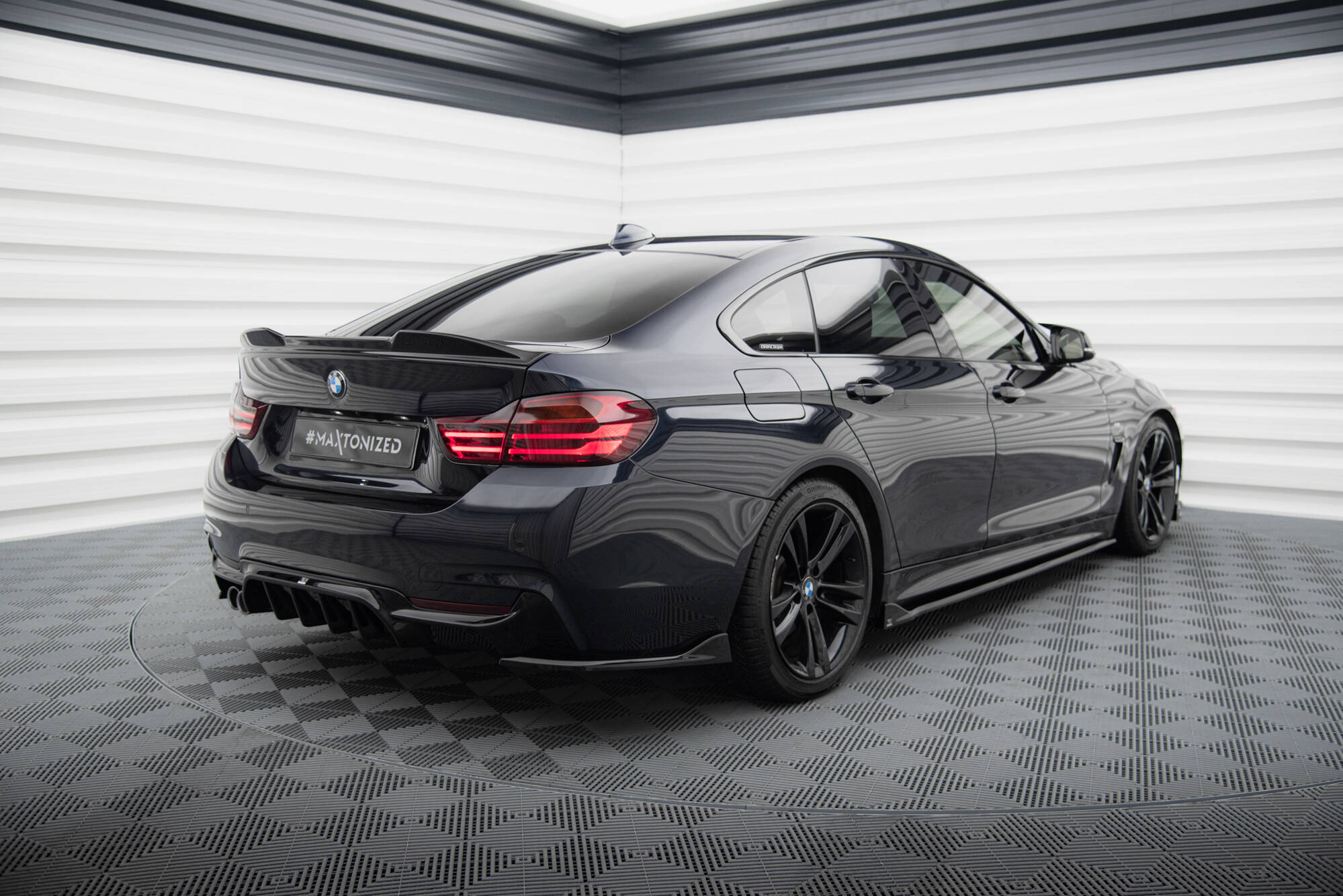 Rear Side Splitters V.1 BMW 4 Gran Coupe M-Pack F36 - 2