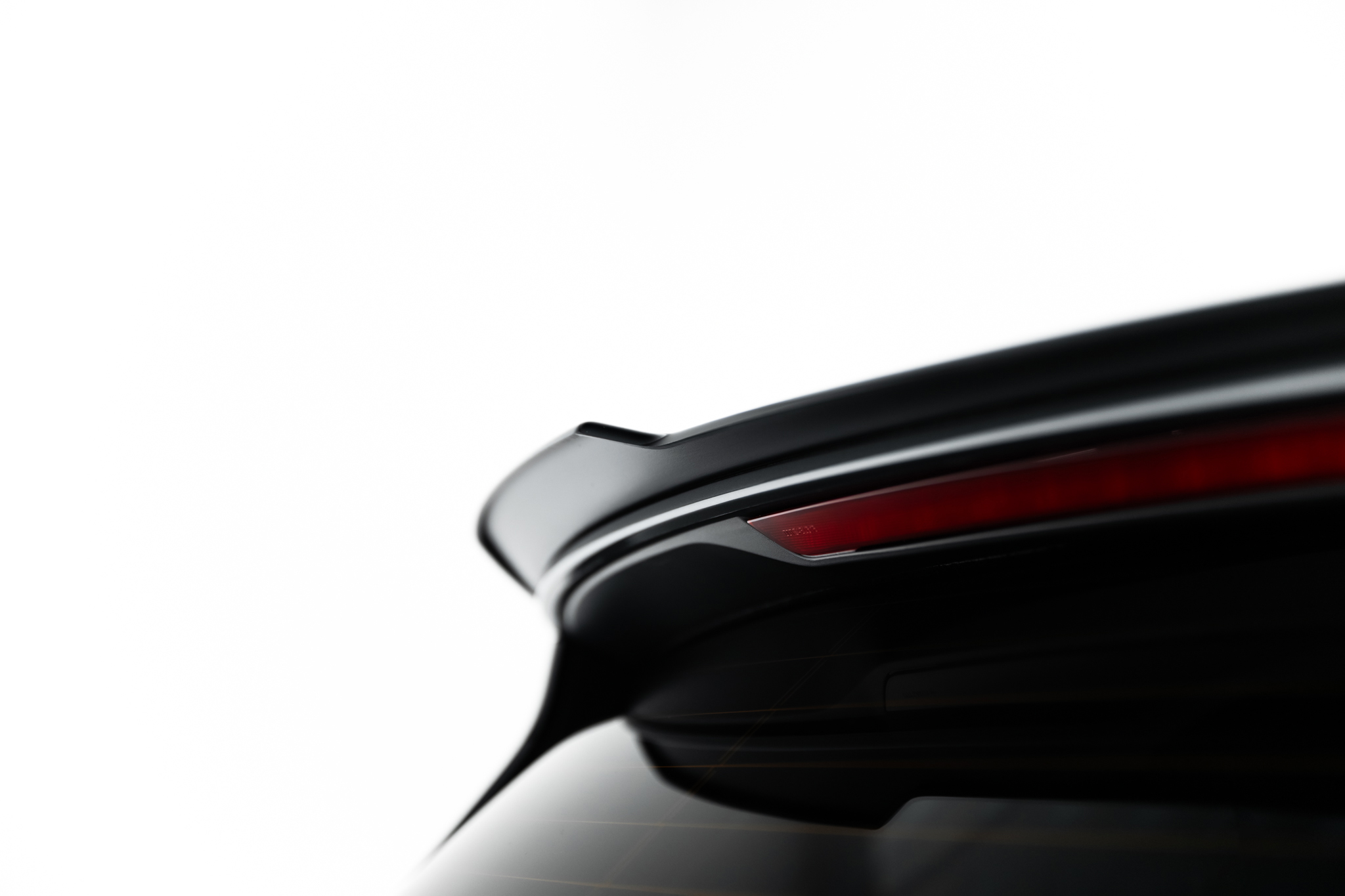 SPOILER CAP SUITABLE FOR RENAULT CLIO MK5 FACELIFT – MAXTON DESIGN - 7