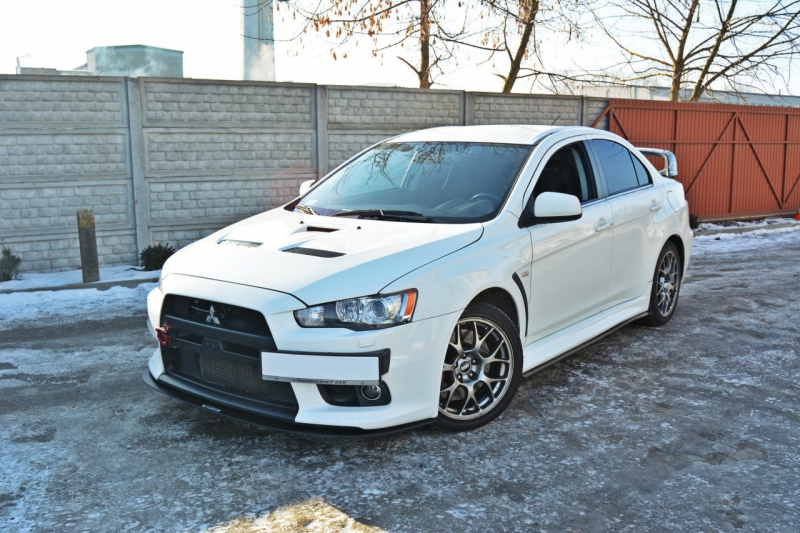 FRONT RACING SPLITTER V.3 MITSUBISHI LANCER EVO X - 3